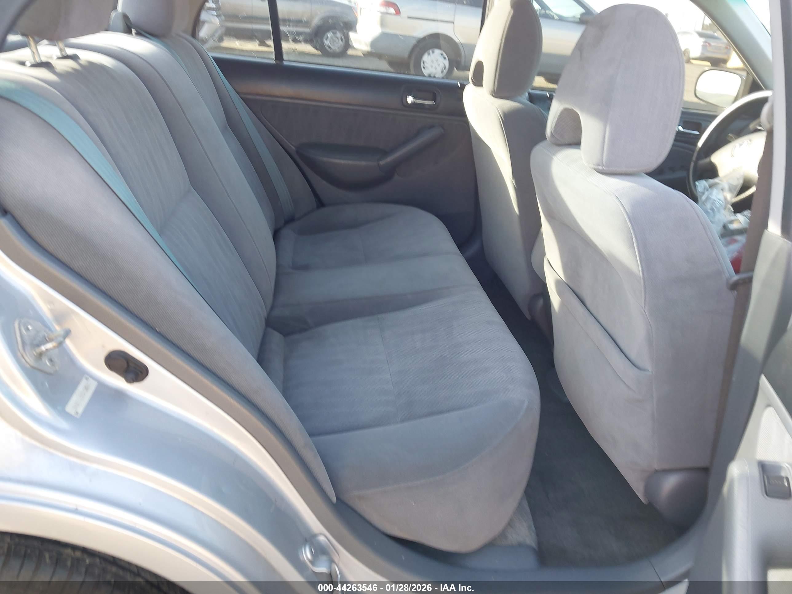 HONDA CIVIC image 8