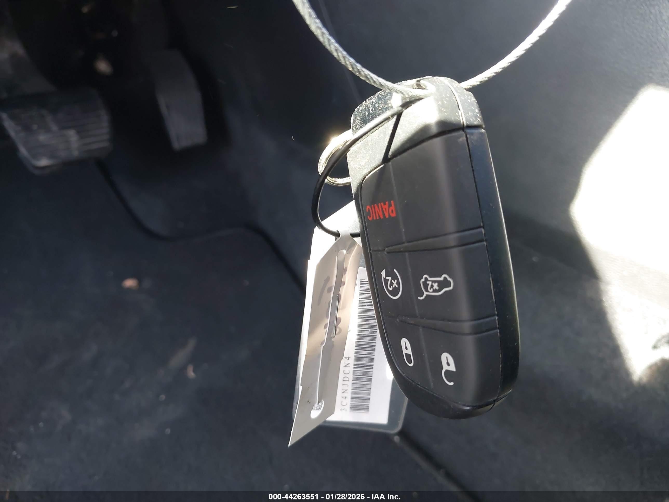 JEEP COMPASS image 11
