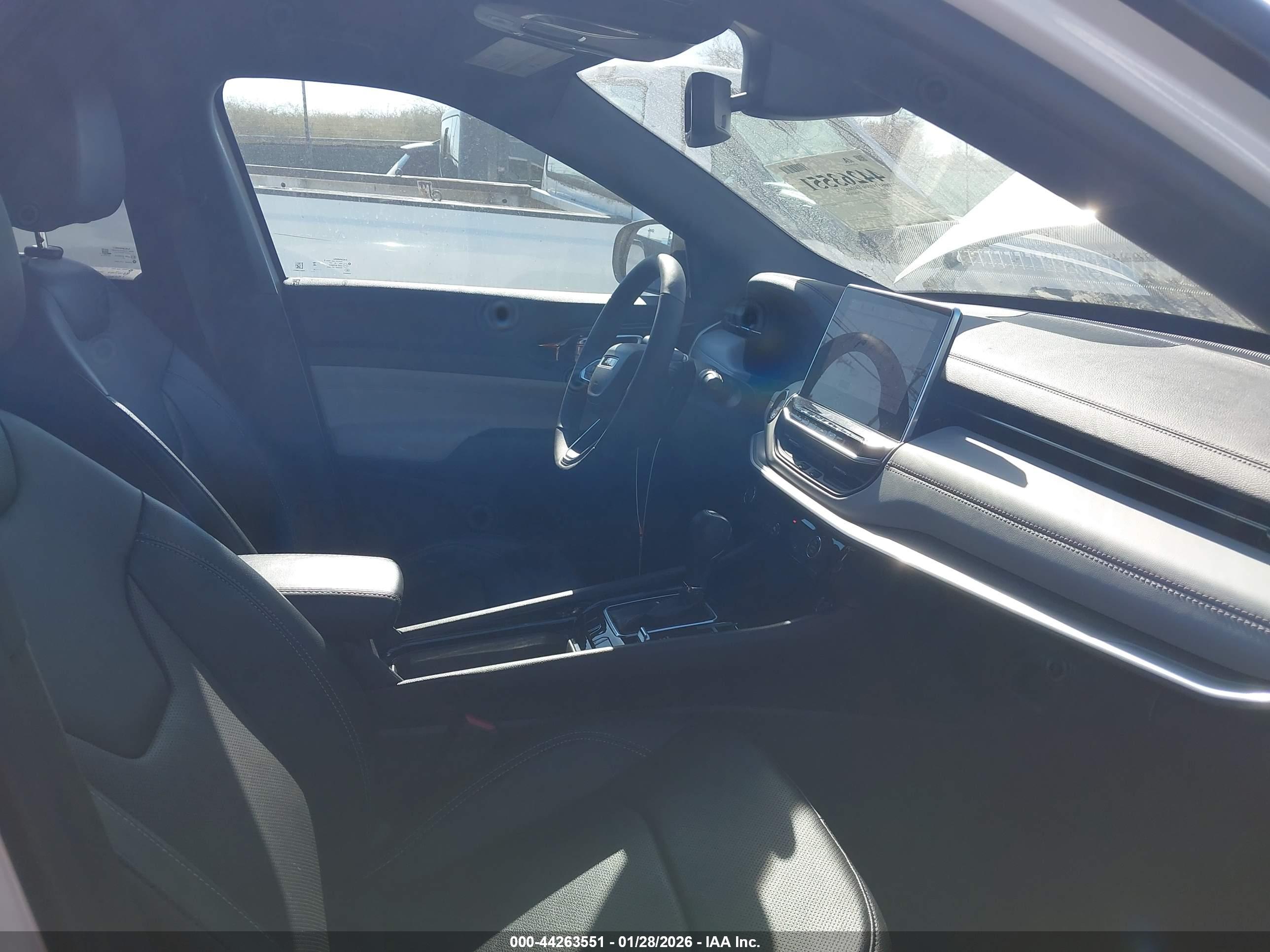 JEEP COMPASS image 5
