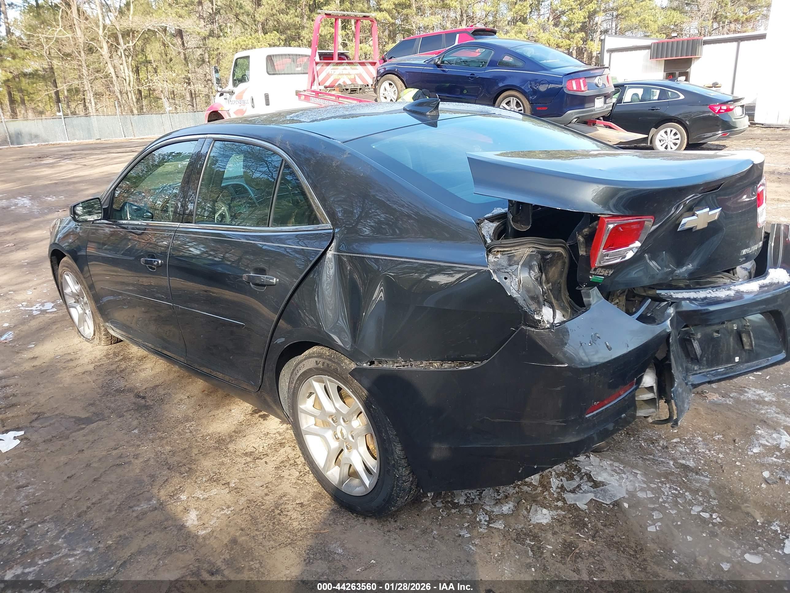 CHEVROLET MALIBU image 3