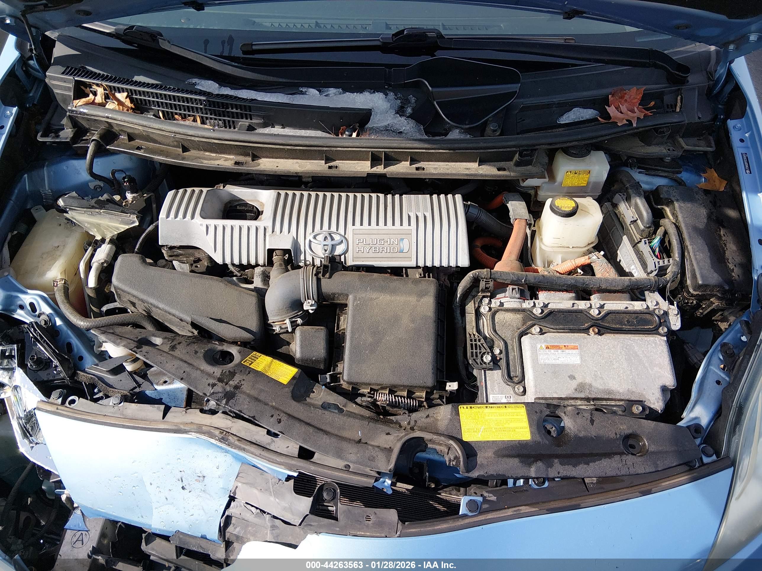 TOYOTA PRIUS image 10