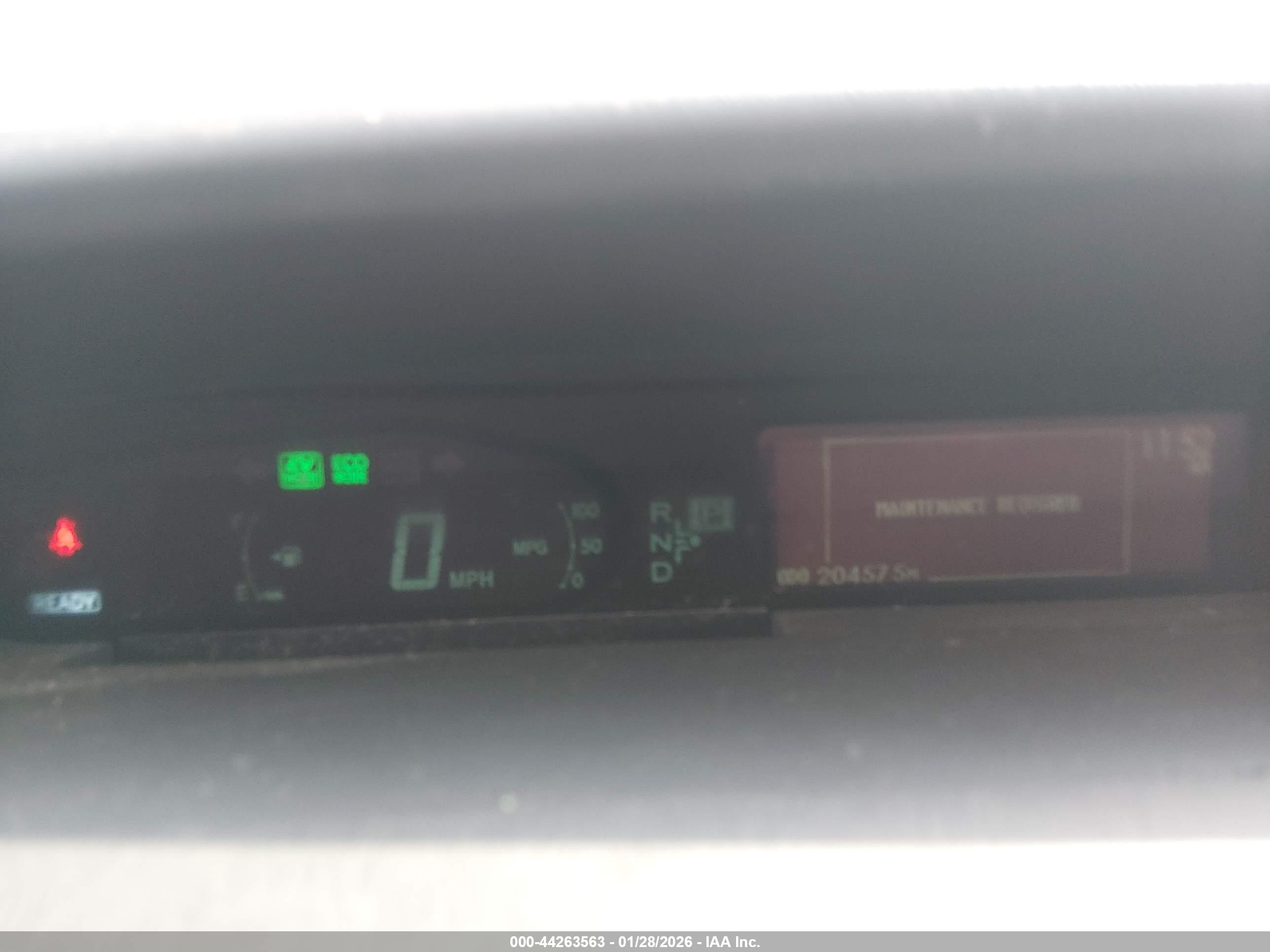 TOYOTA PRIUS image 7