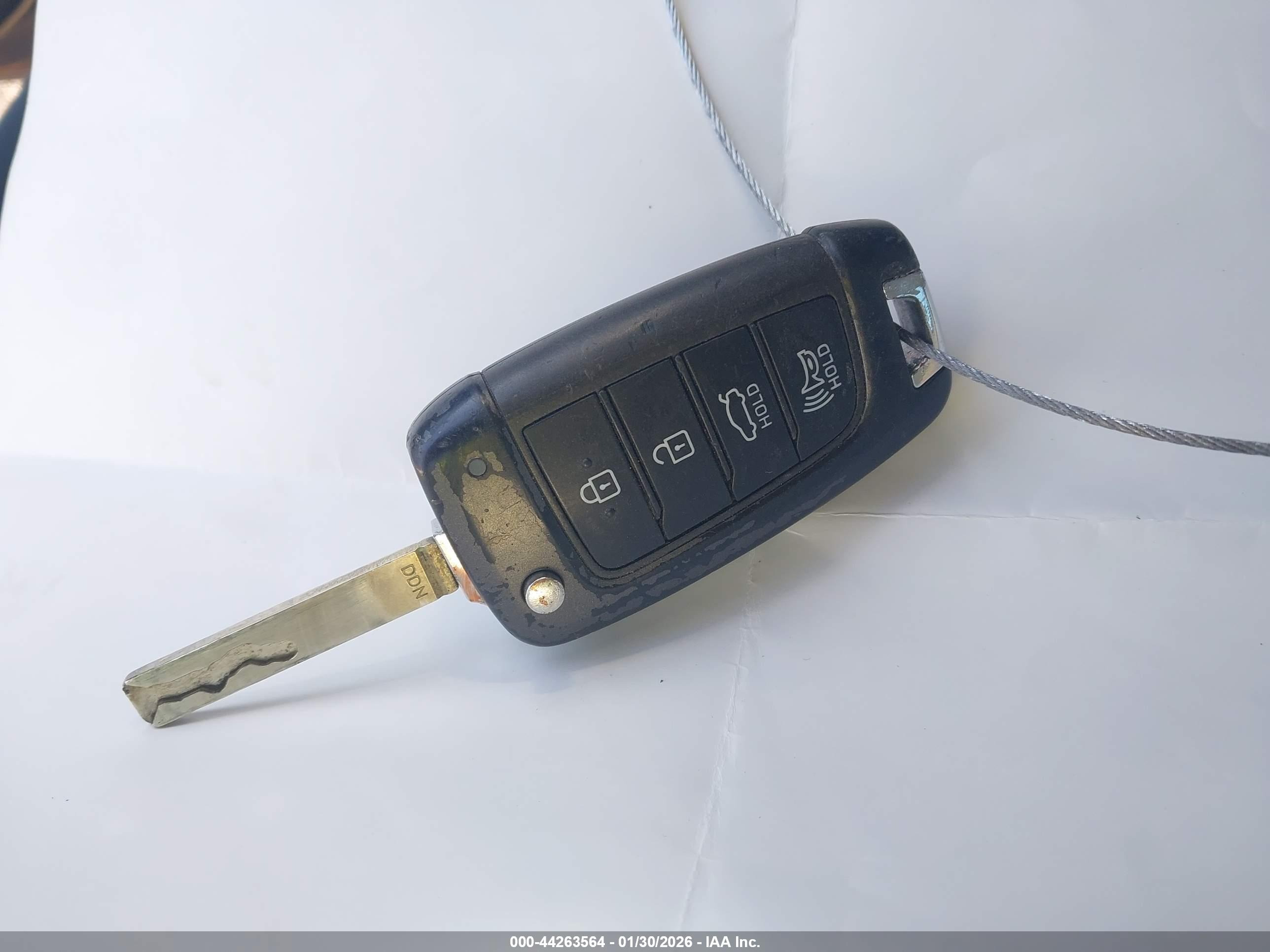 HYUNDAI SONATA image 11