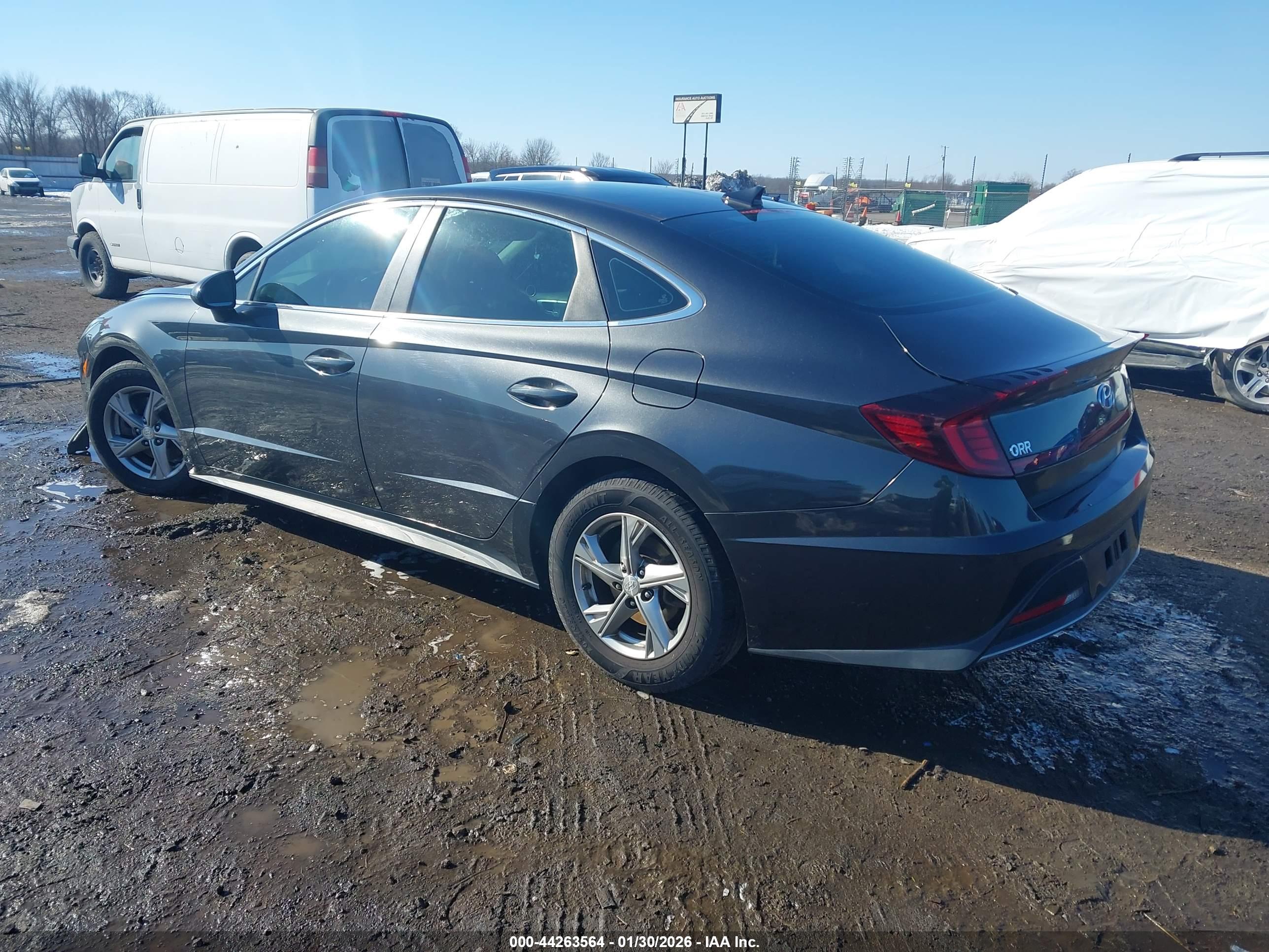 HYUNDAI SONATA image 3