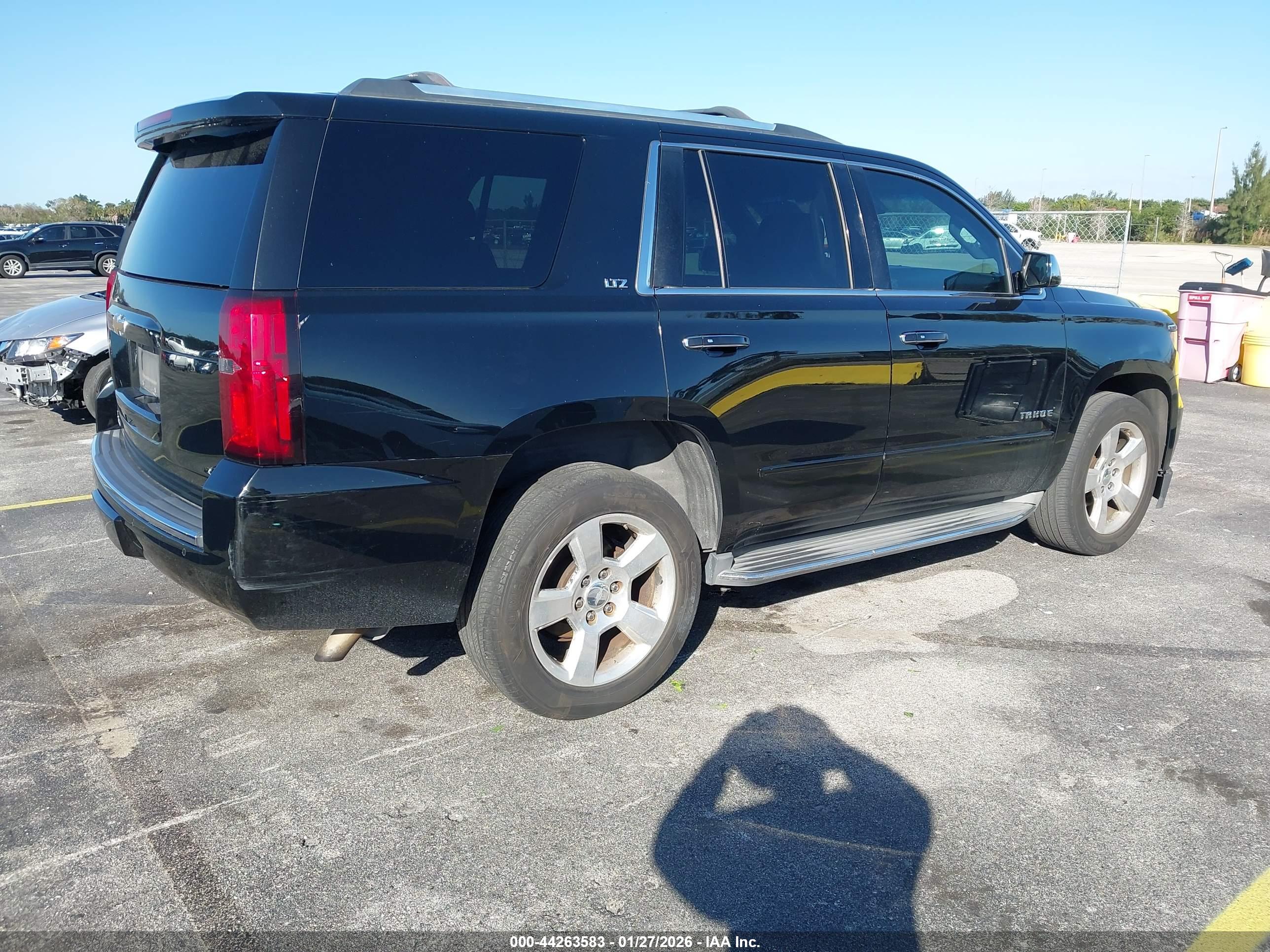 CHEVROLET TAHOE image 4