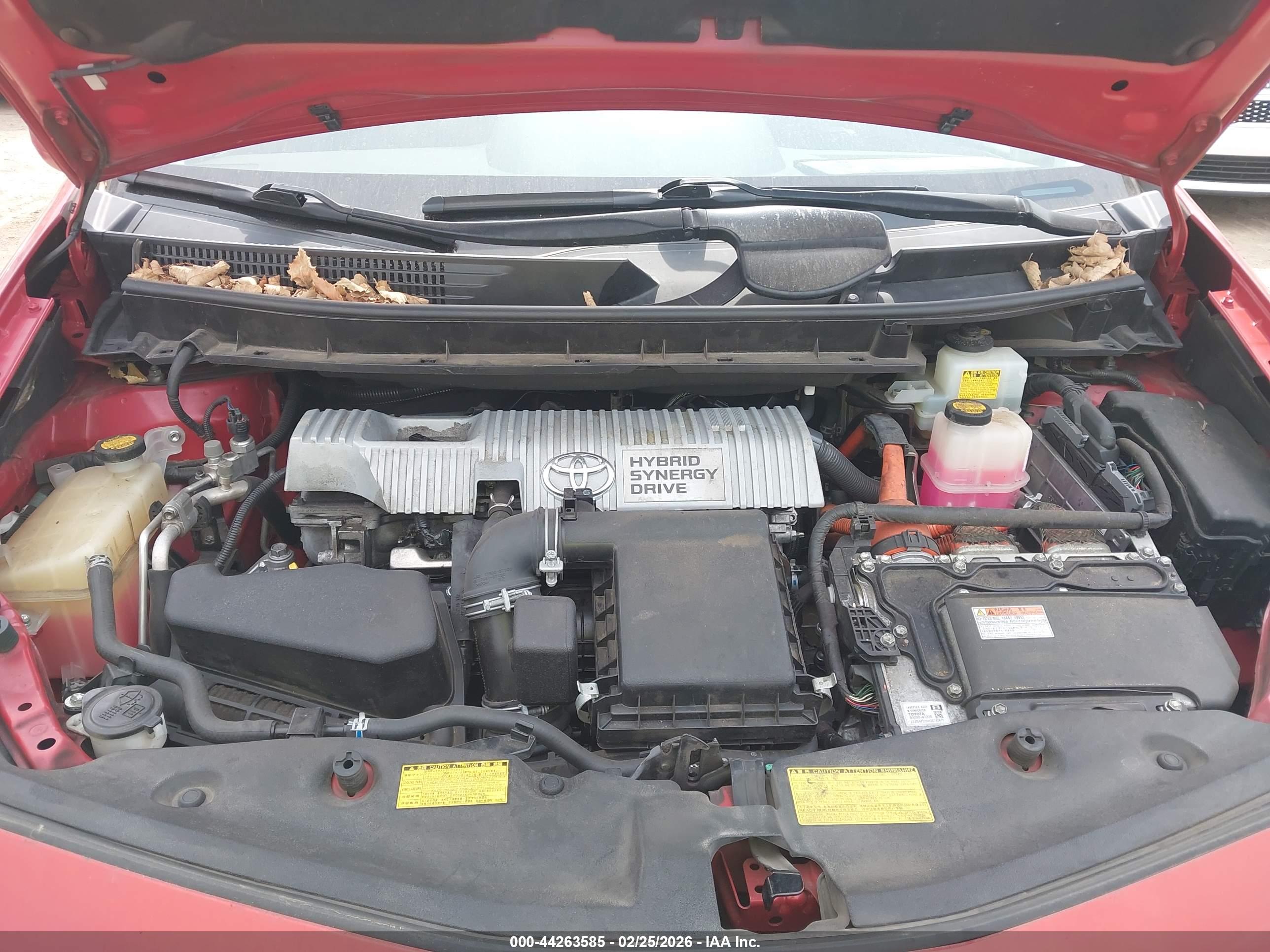 TOYOTA PRIUS image 10