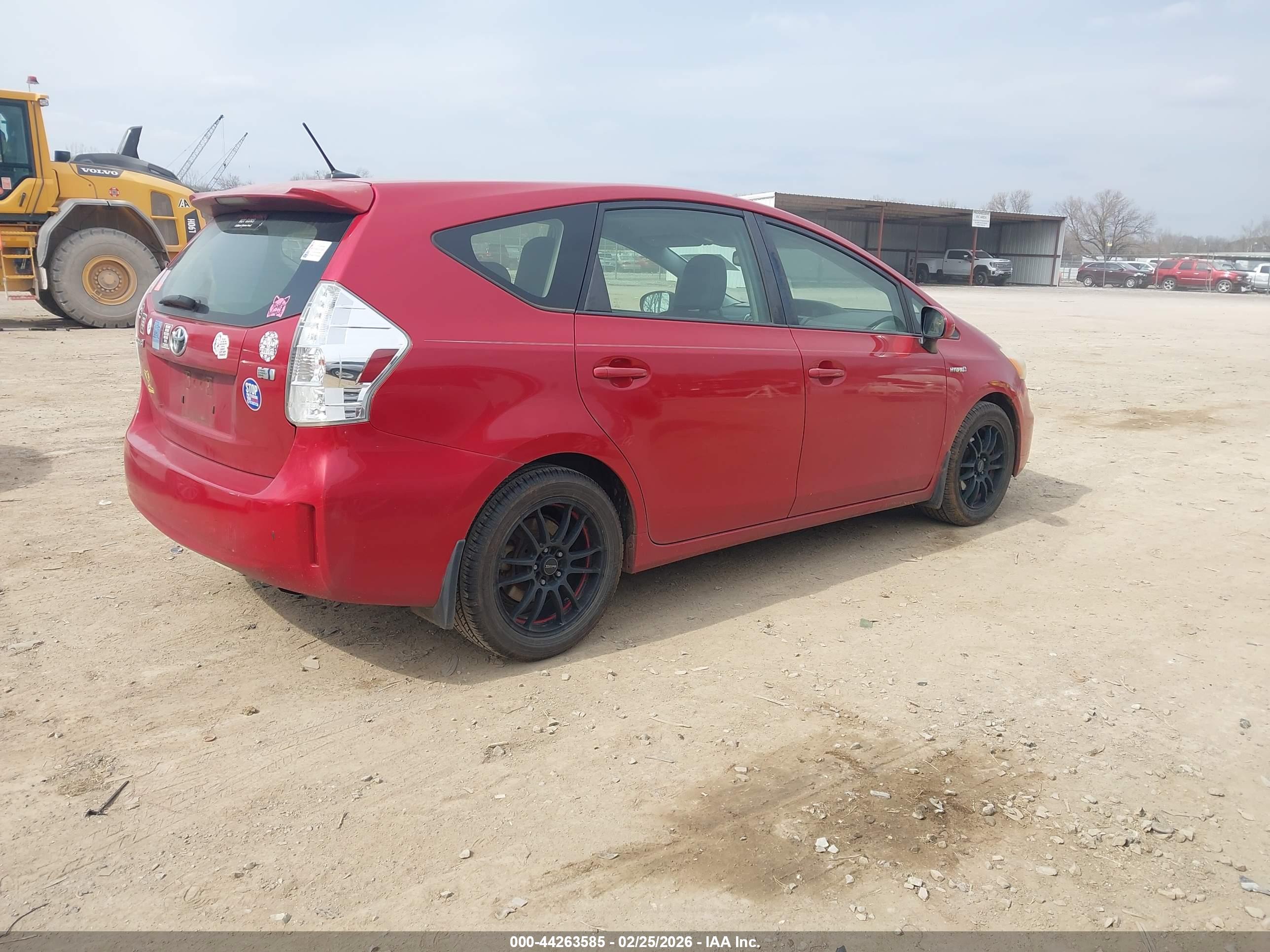 TOYOTA PRIUS image 4