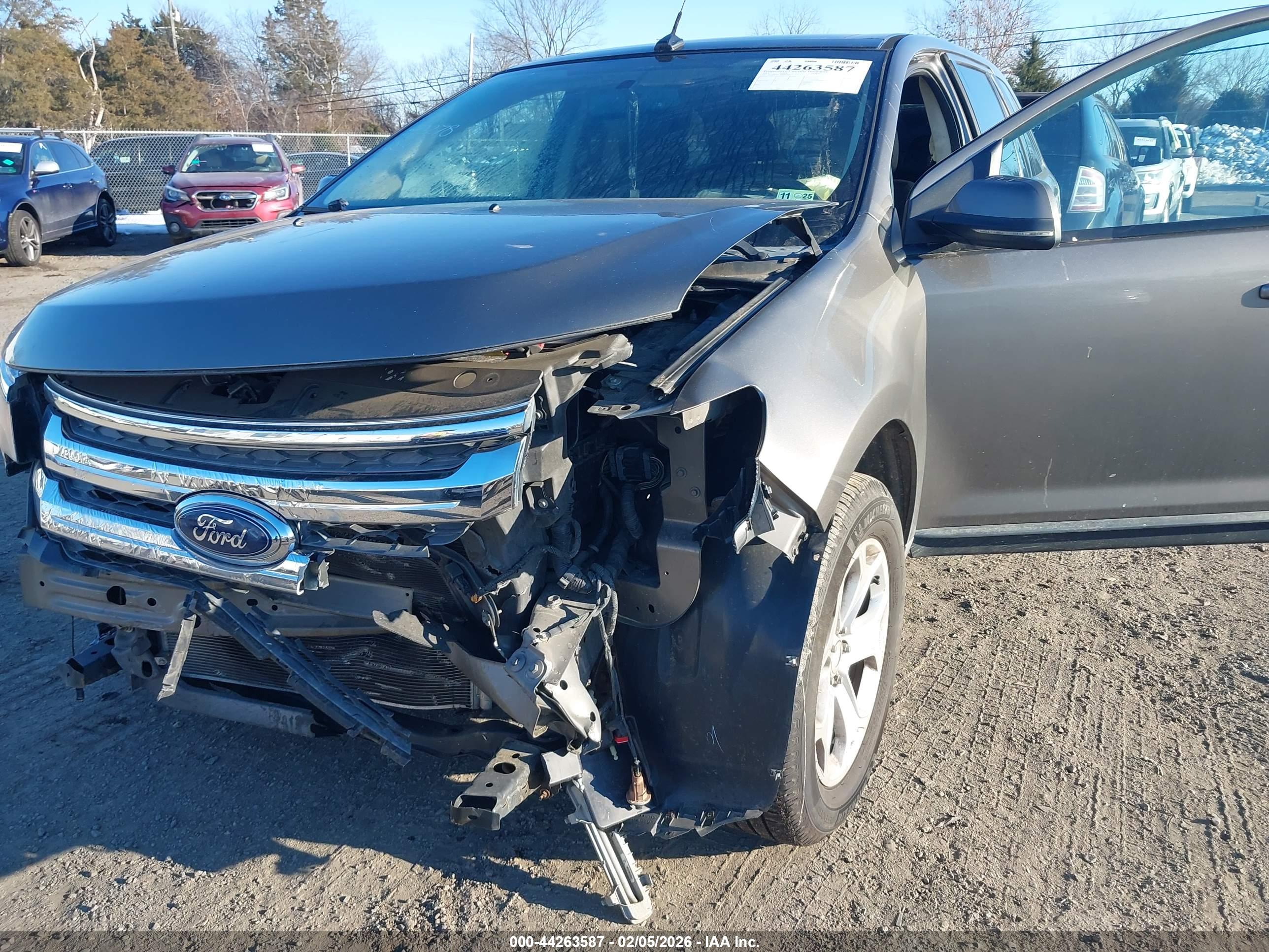 FORD EDGE image 6