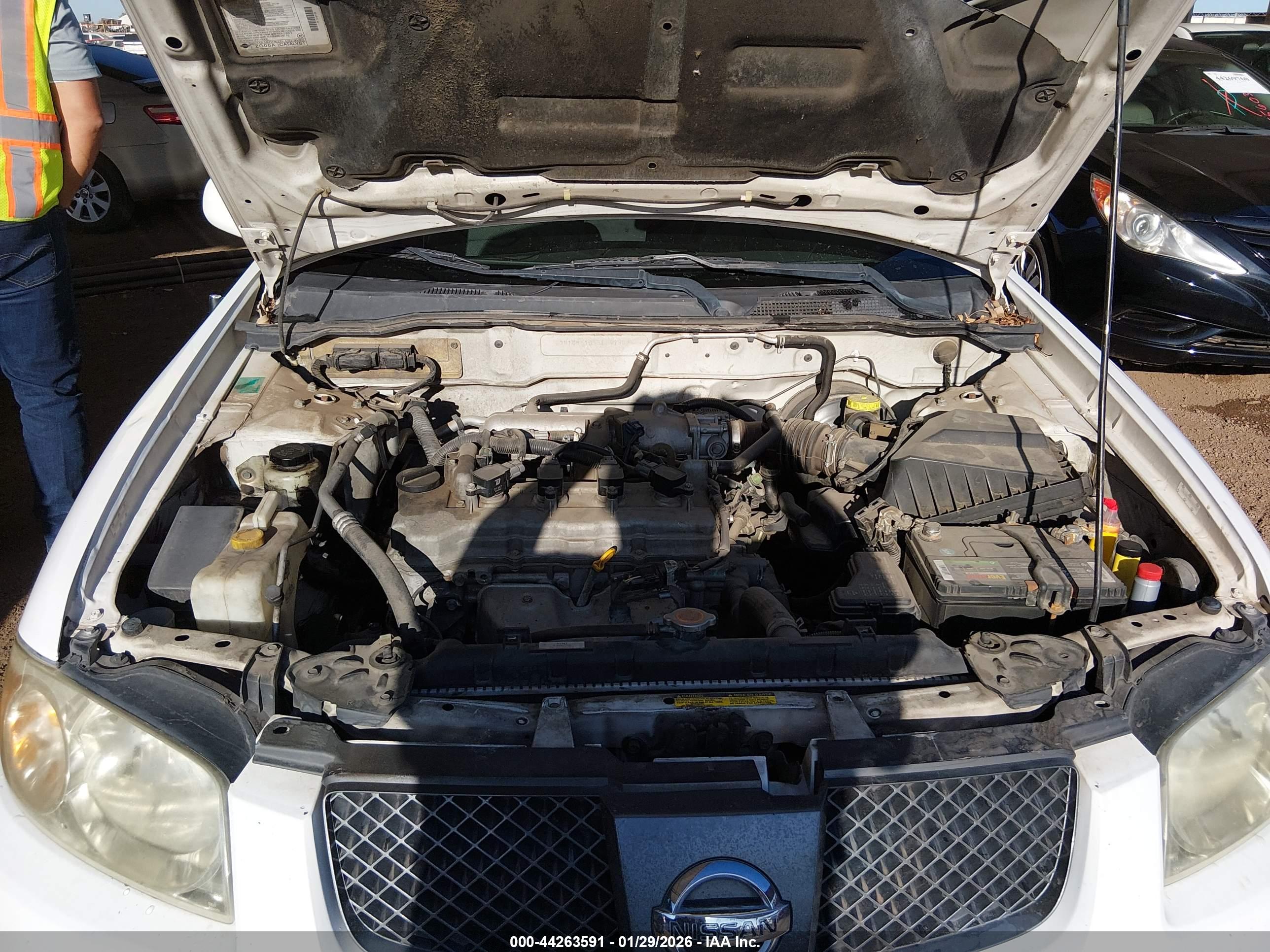 NISSAN SENTRA image 10