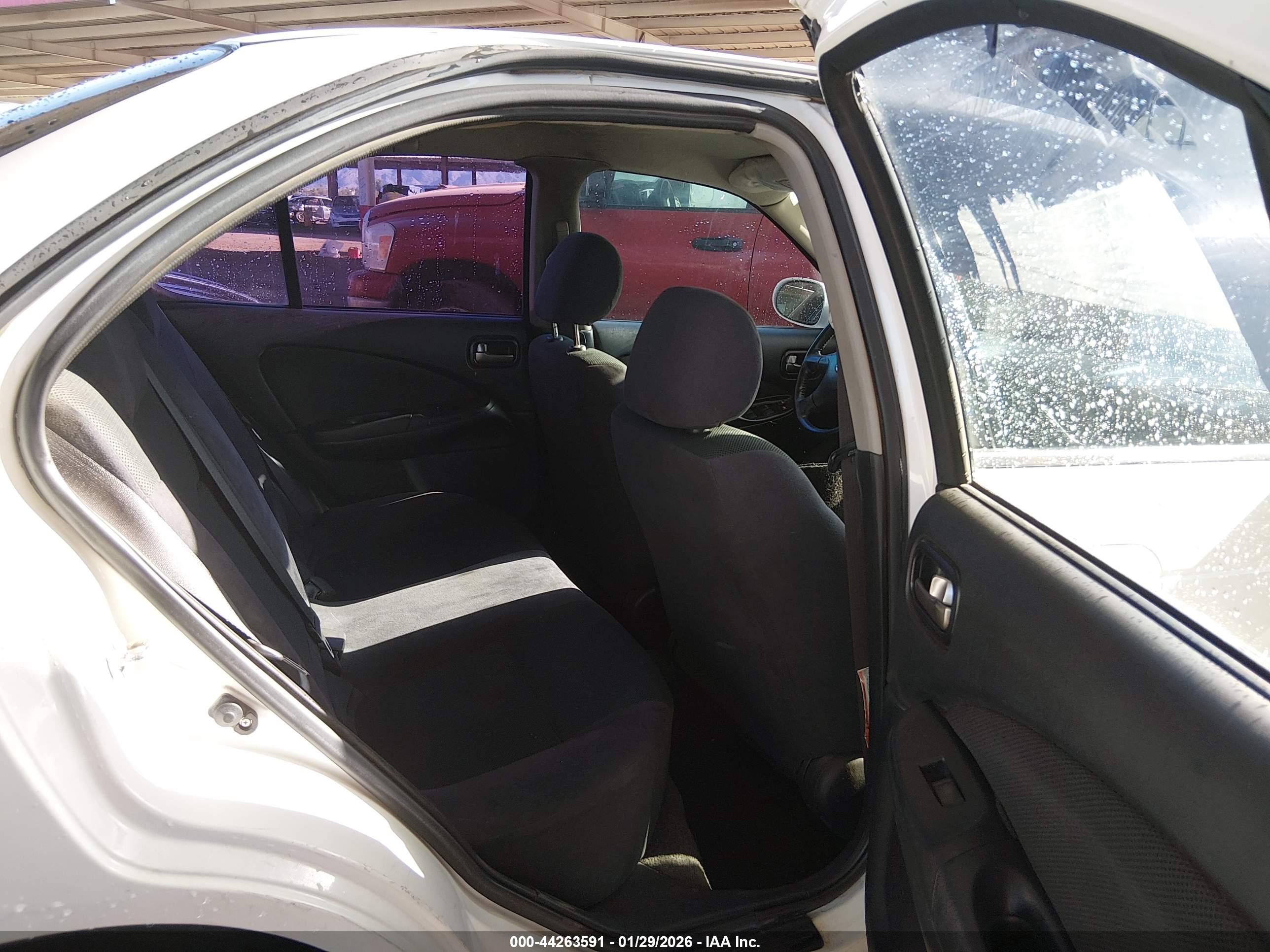 NISSAN SENTRA image 8