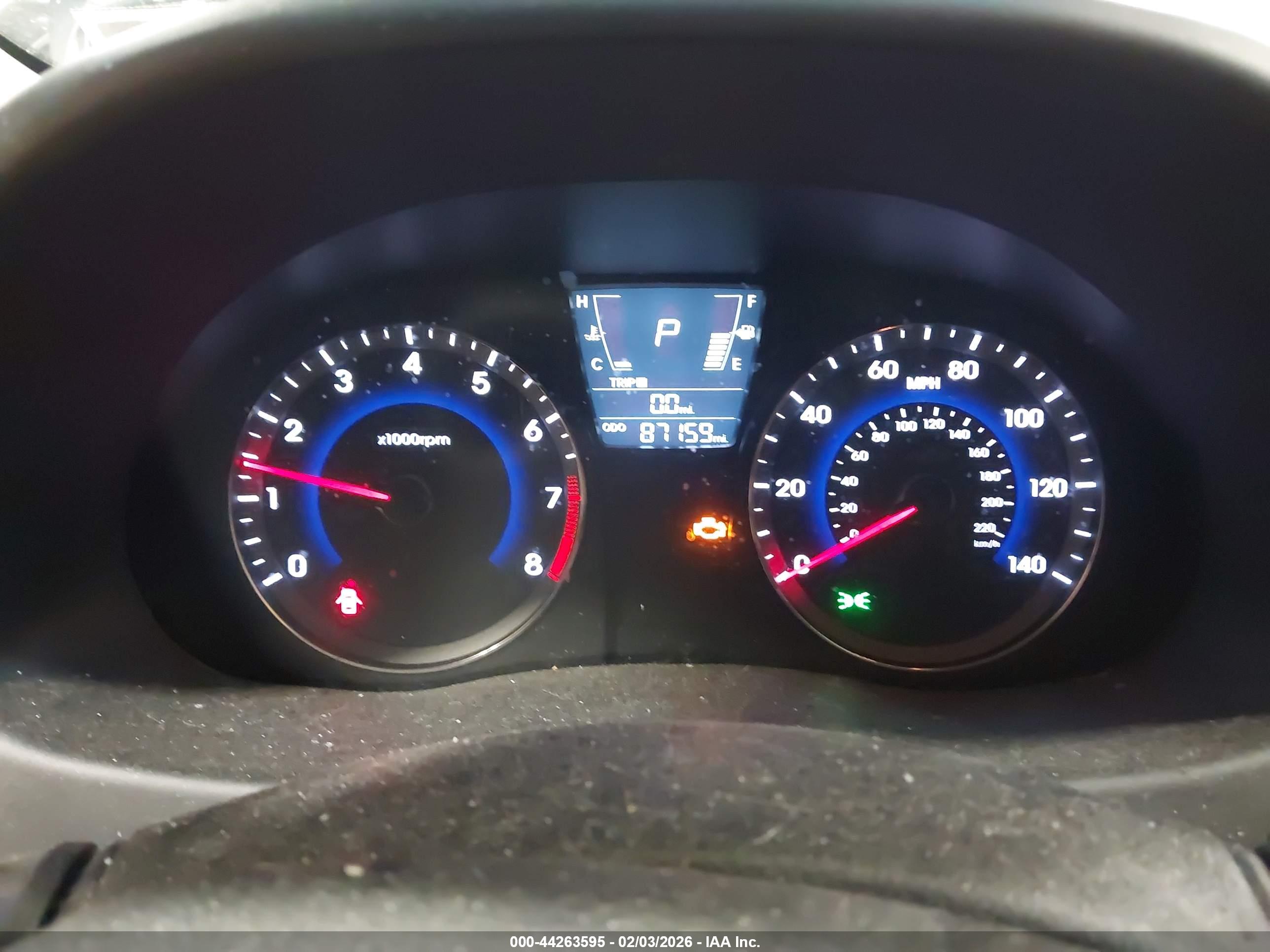 HYUNDAI ACCENT image 7