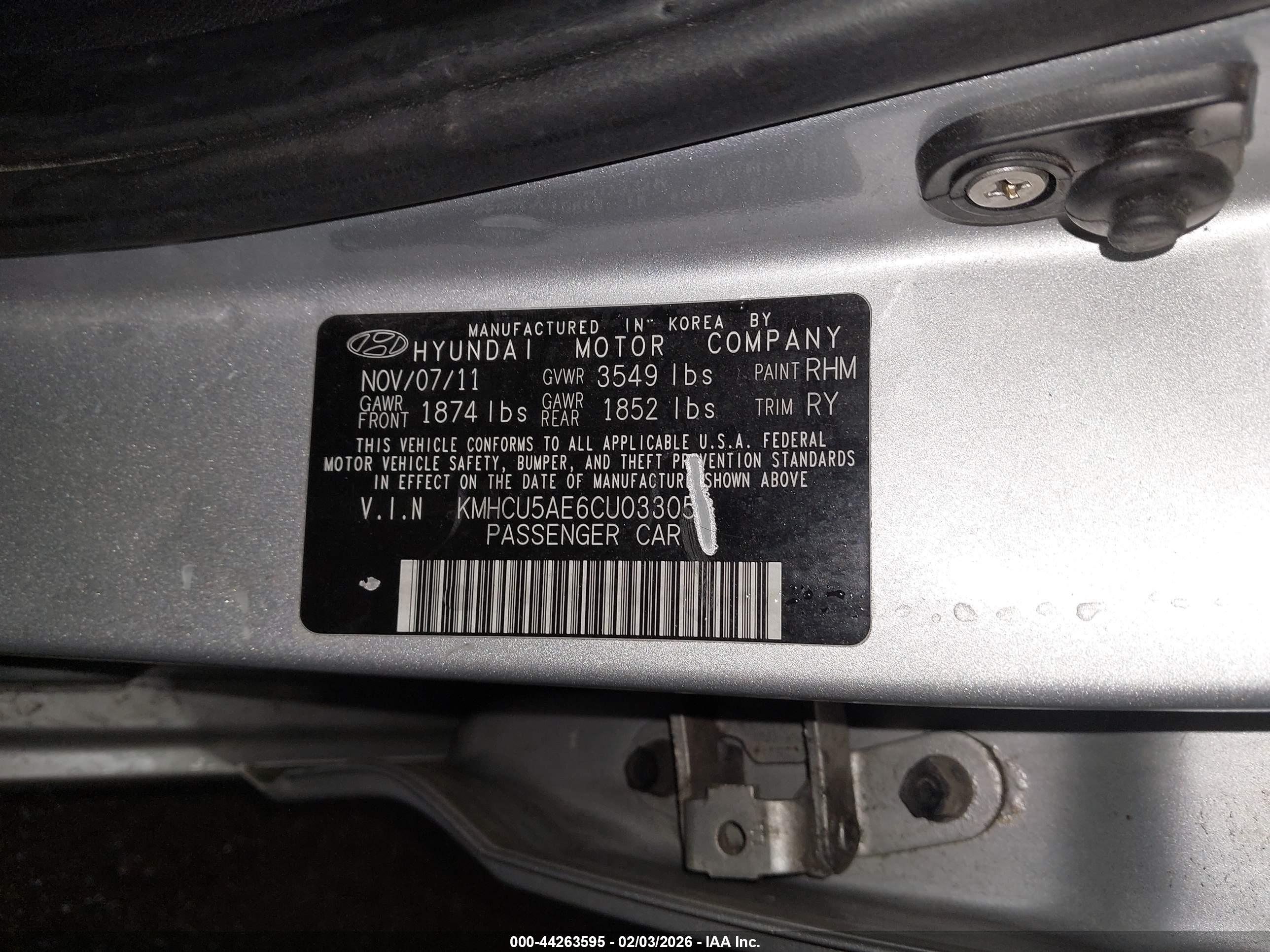 HYUNDAI ACCENT image 9