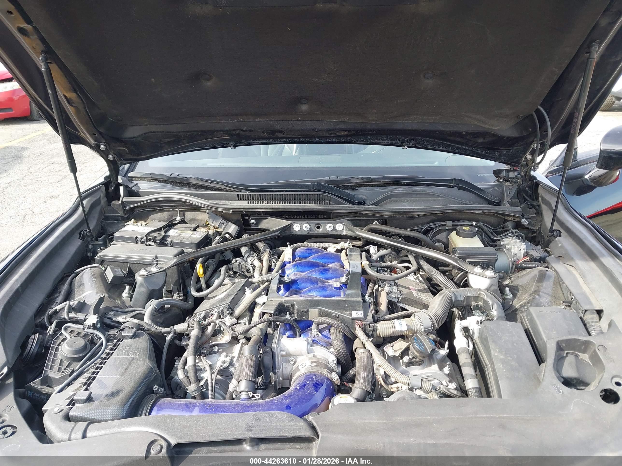 LEXUS RC image 10