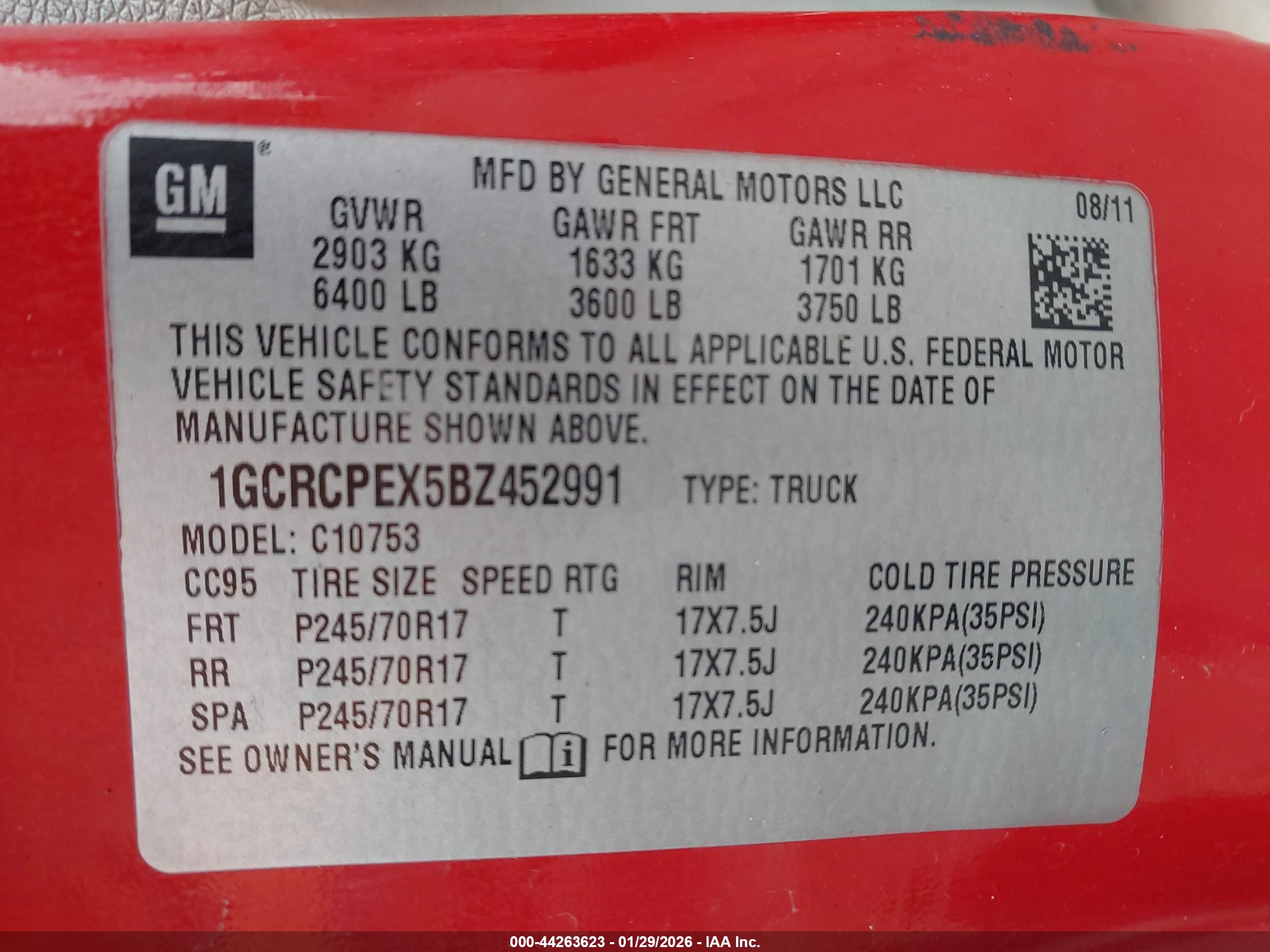 CHEVROLET SILVERADO image 9