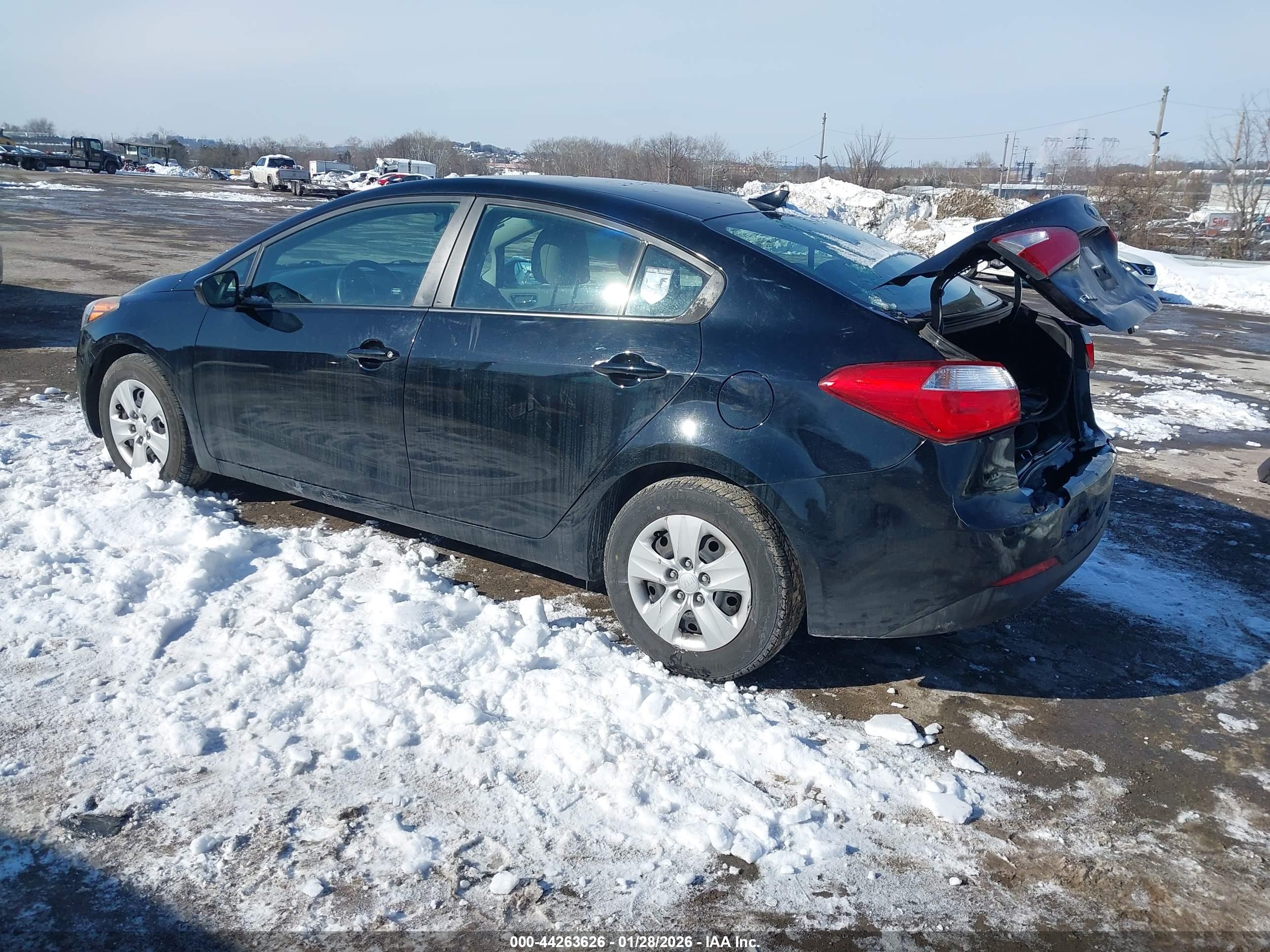 KIA FORTE image 3