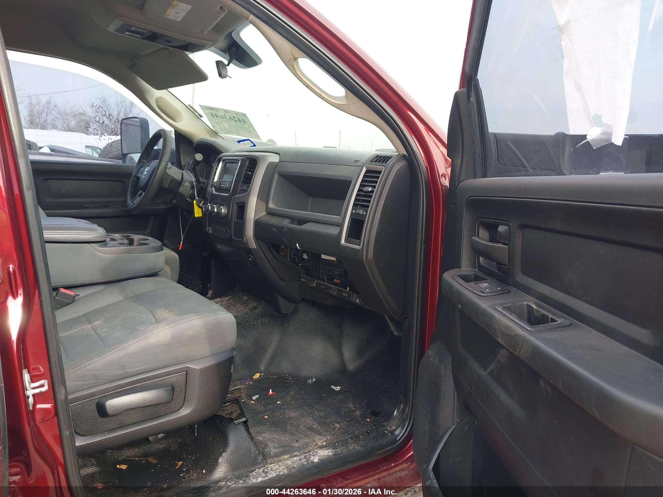 RAM 2500 image 5