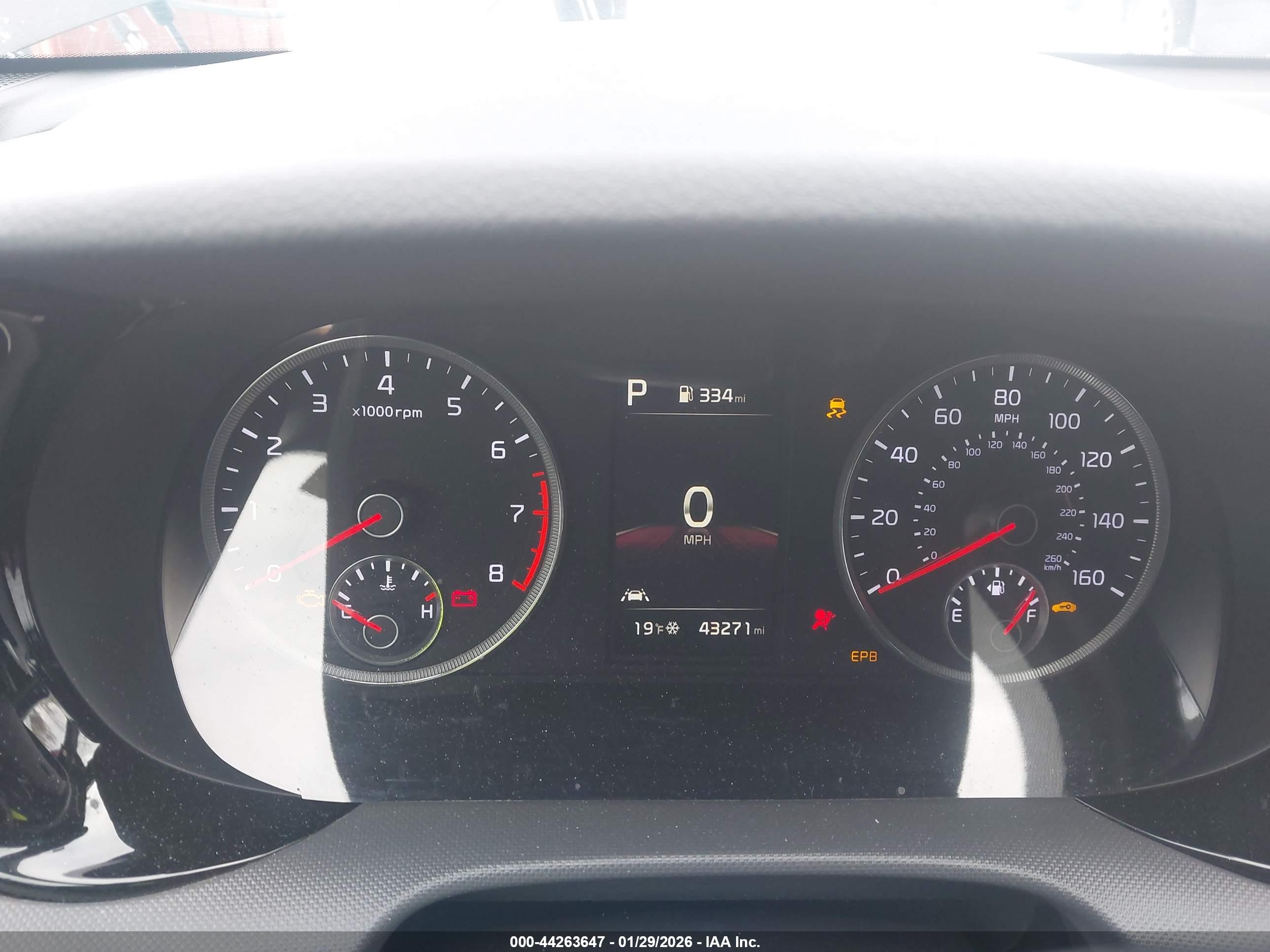 KIA K5 image 7