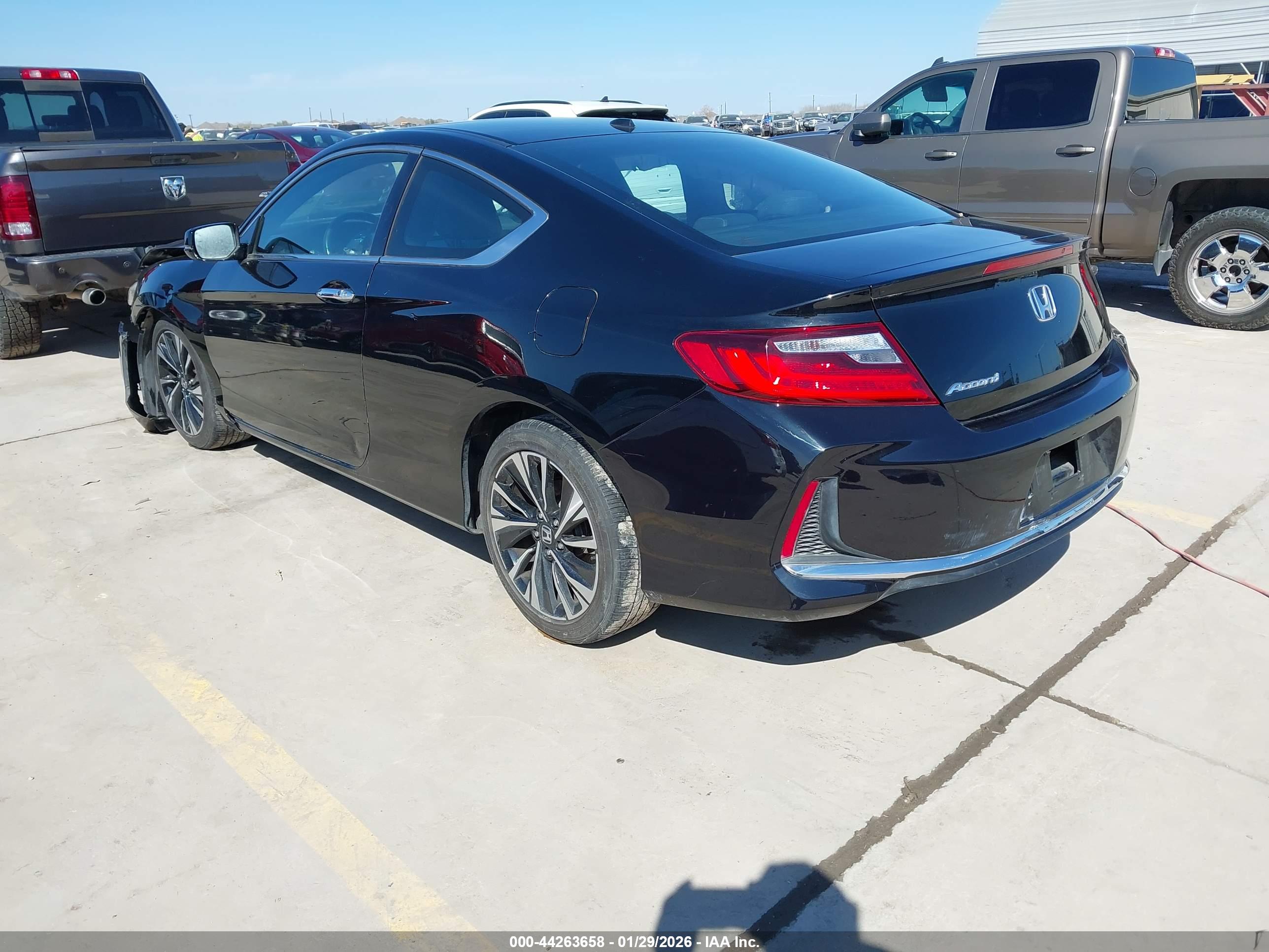HONDA ACCORD image 3