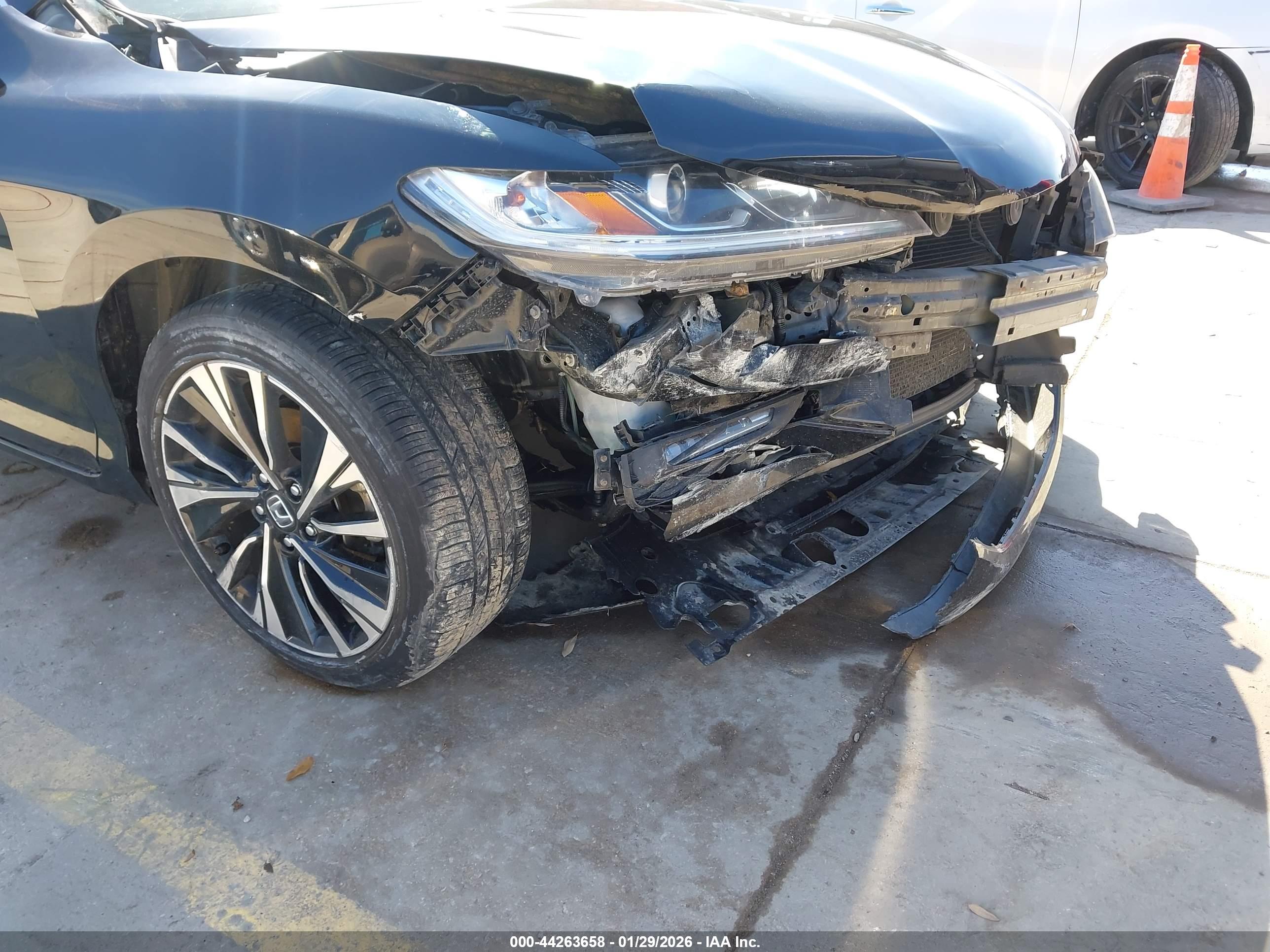 HONDA ACCORD image 6