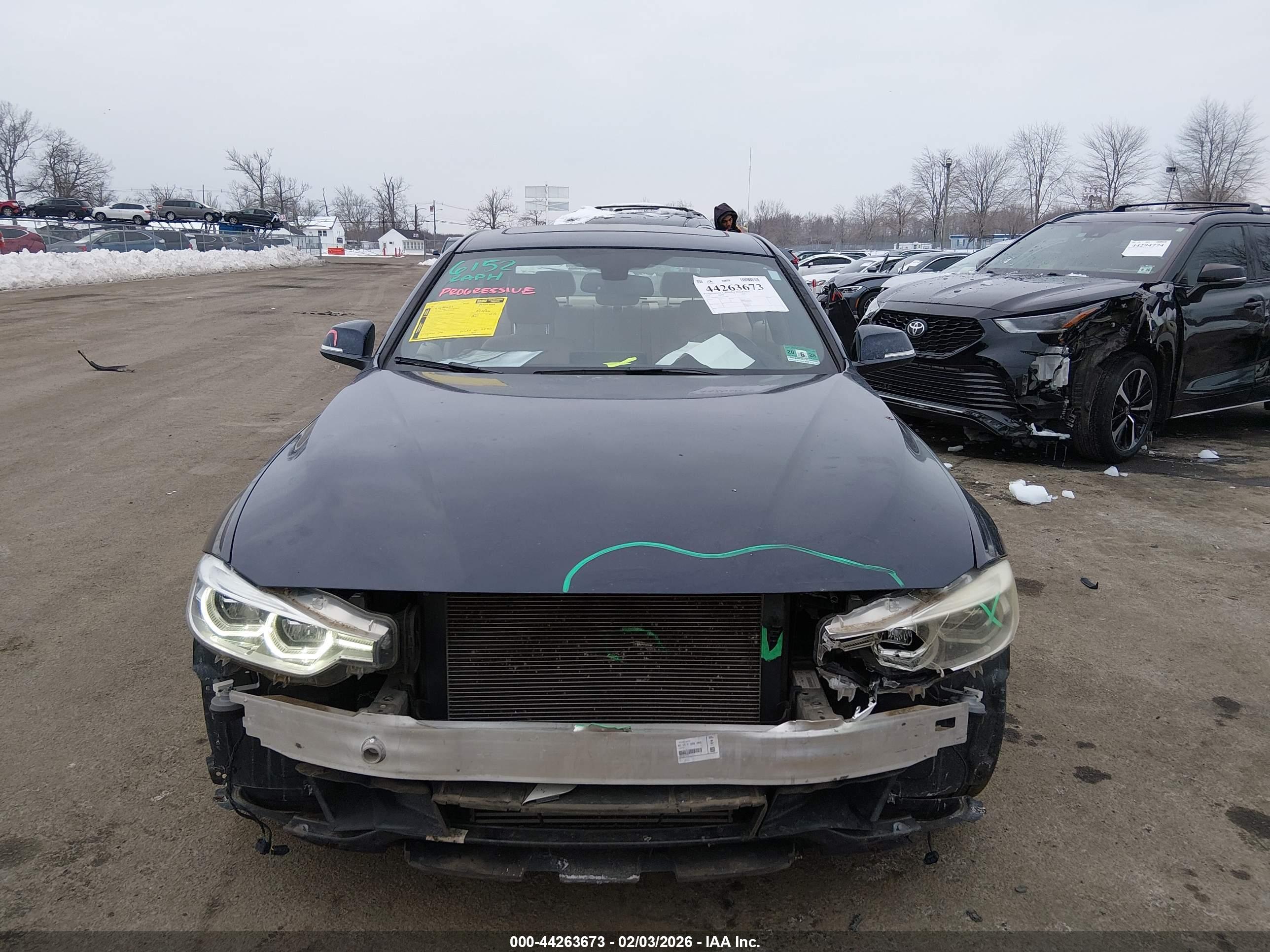 BMW 328I image 6