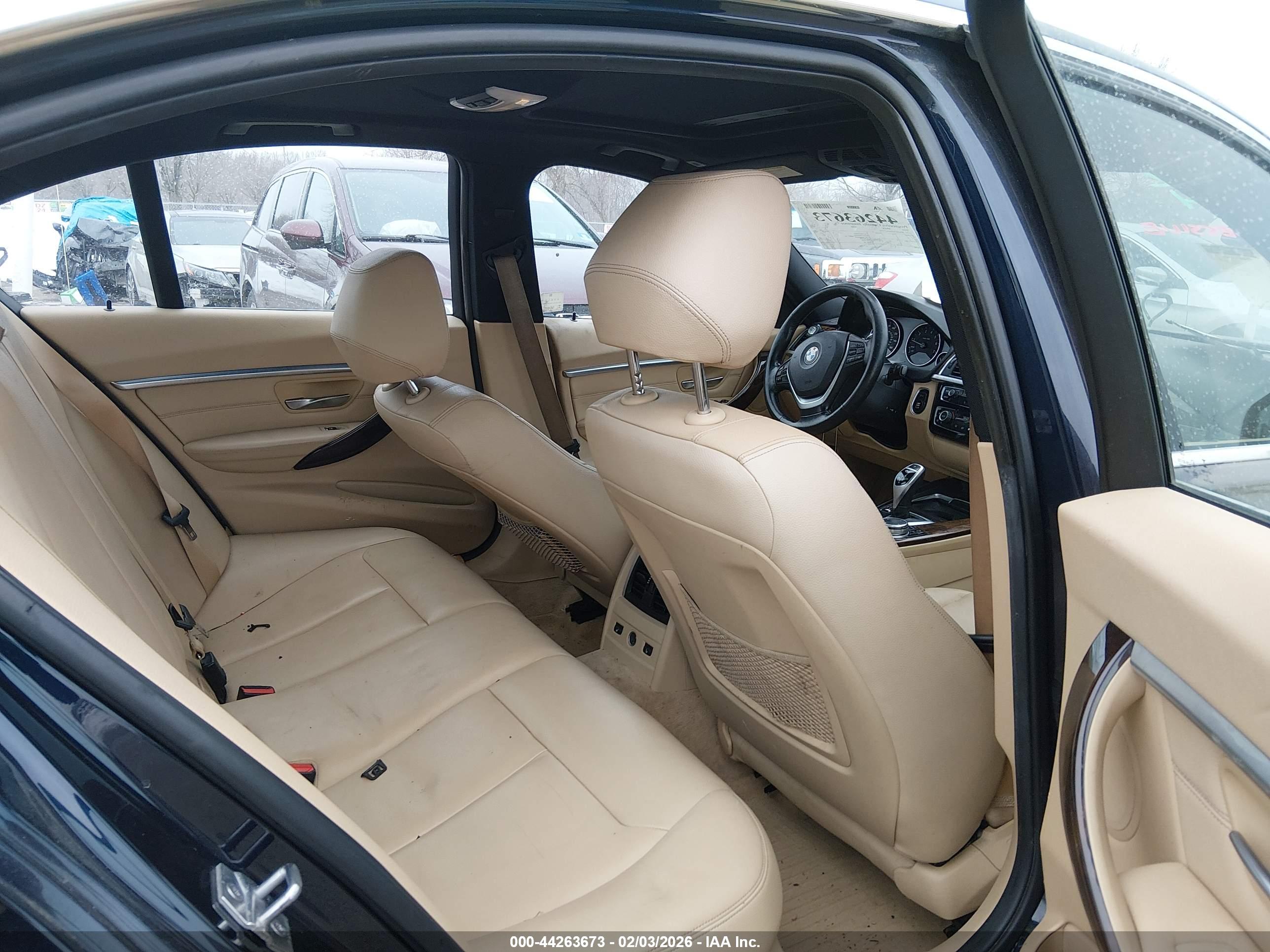 BMW 328I image 8