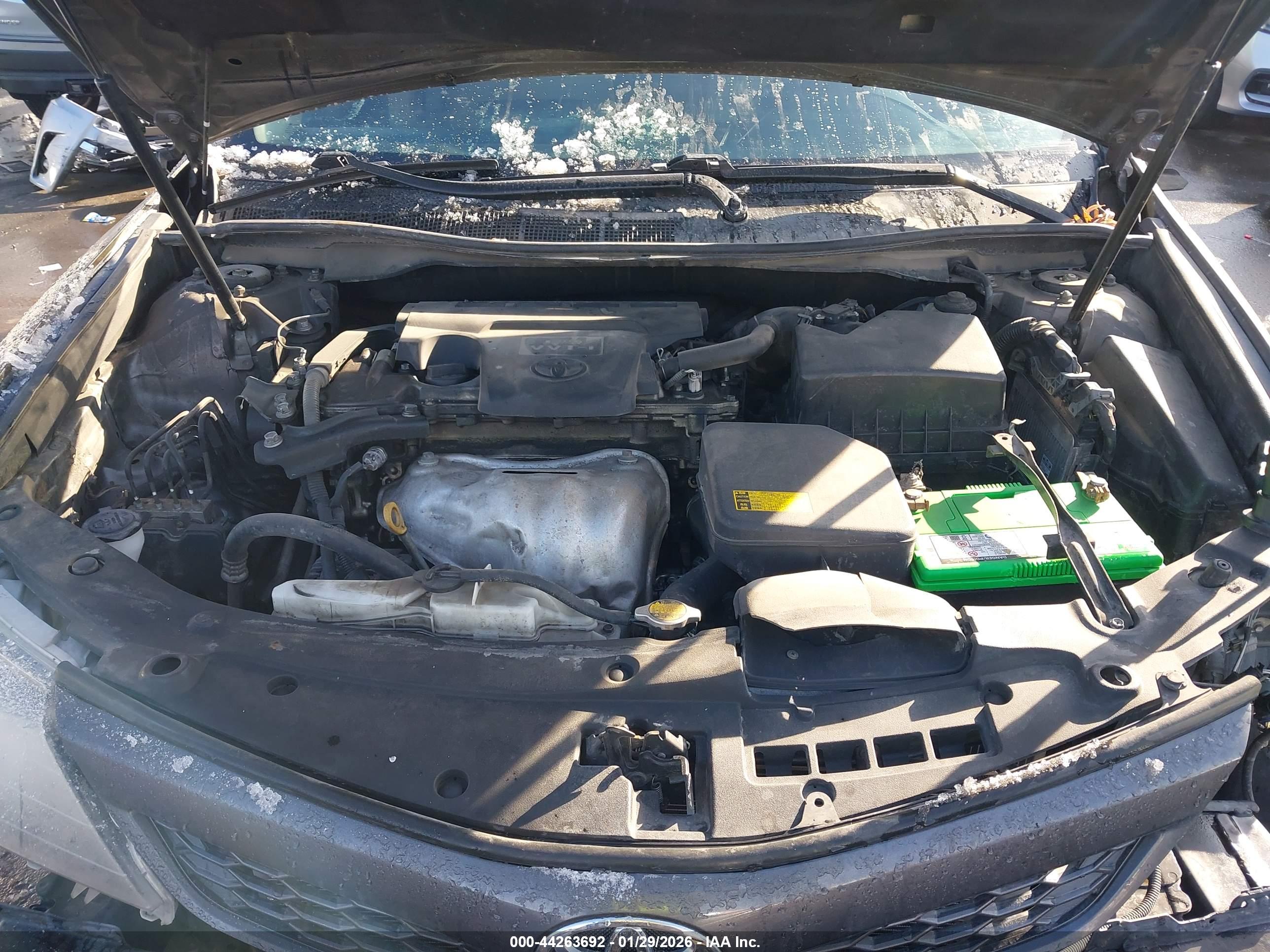 TOYOTA CAMRY image 10