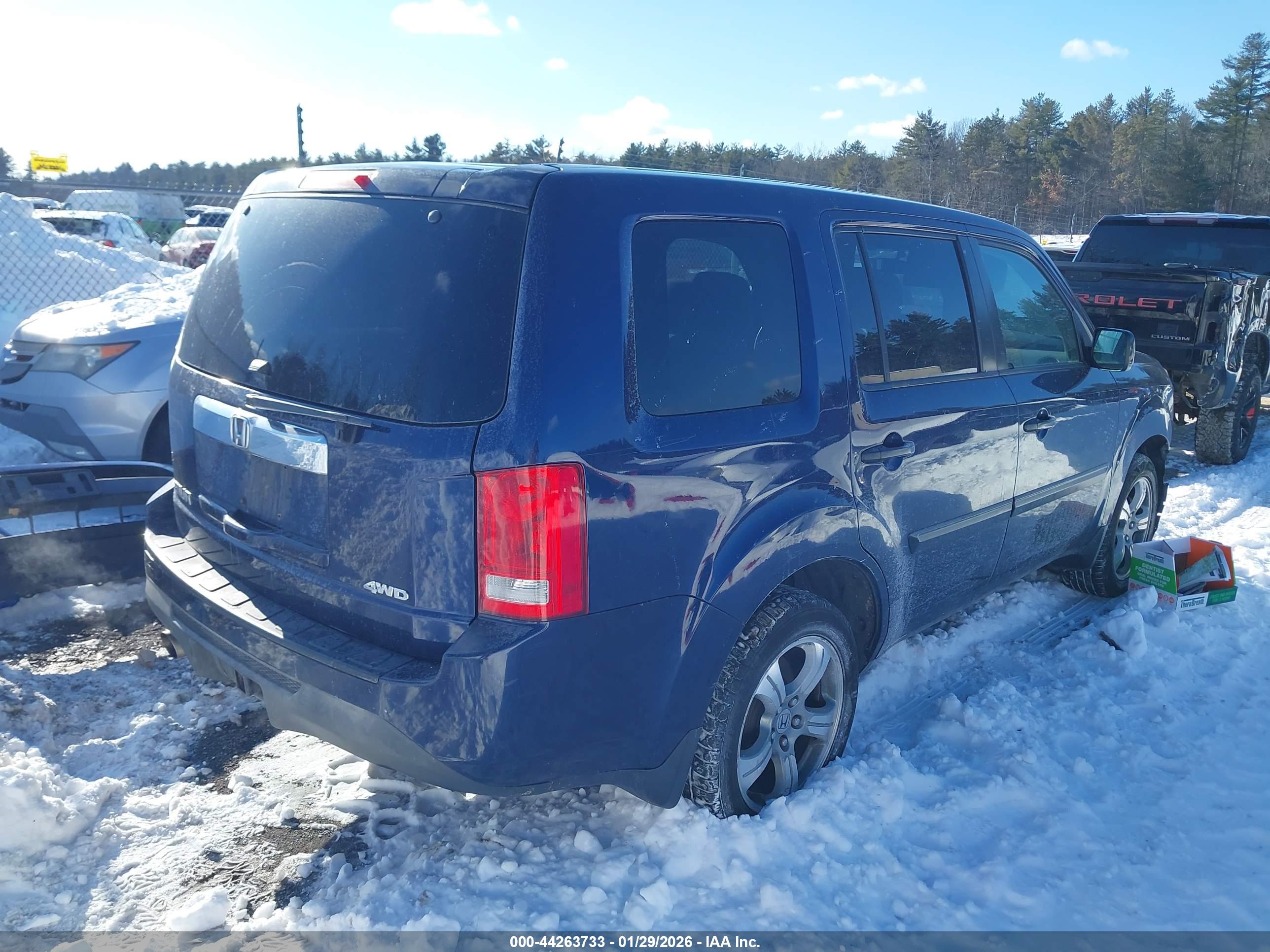 HONDA PILOT image 4