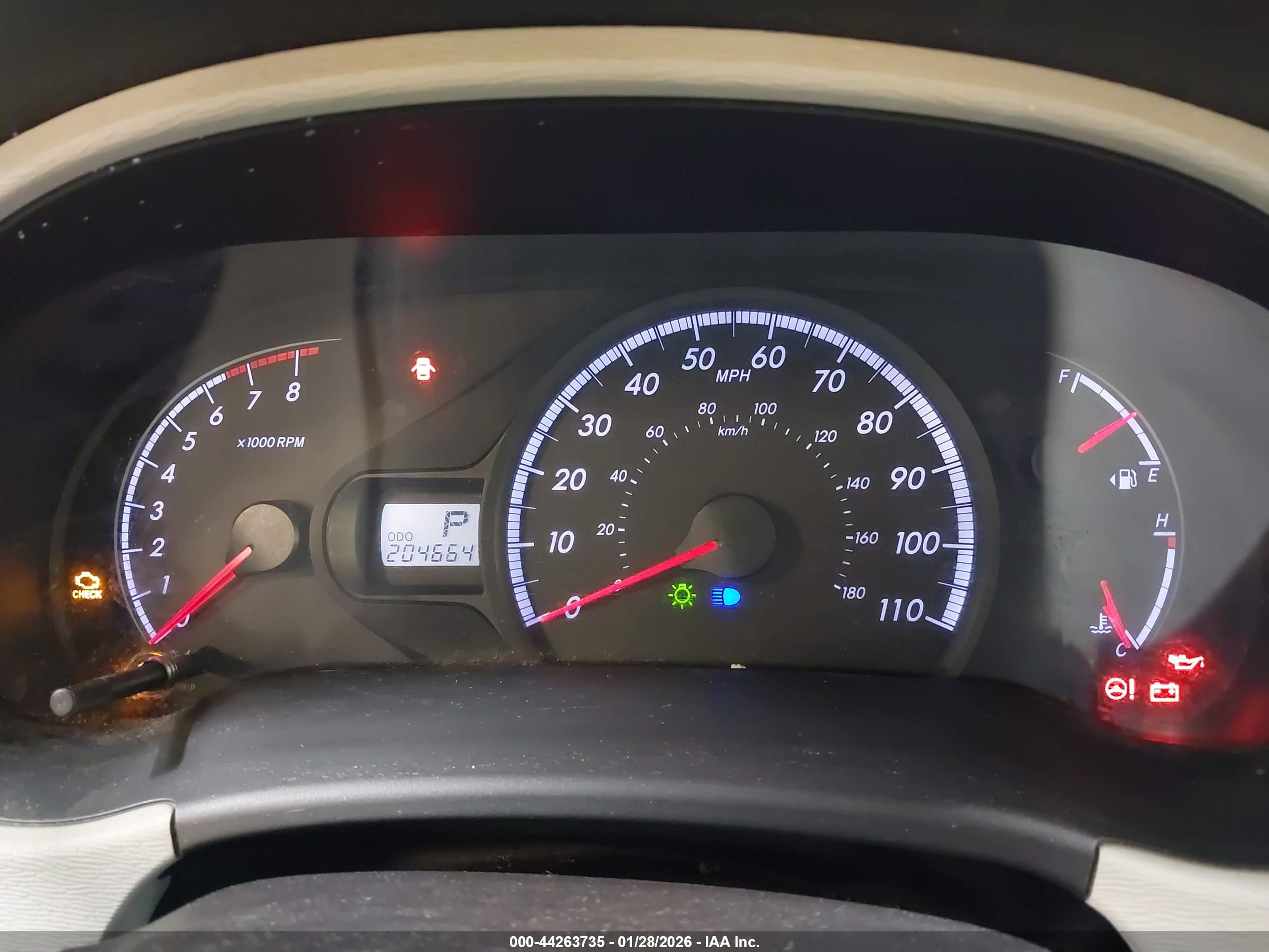 TOYOTA SIENNA image 7