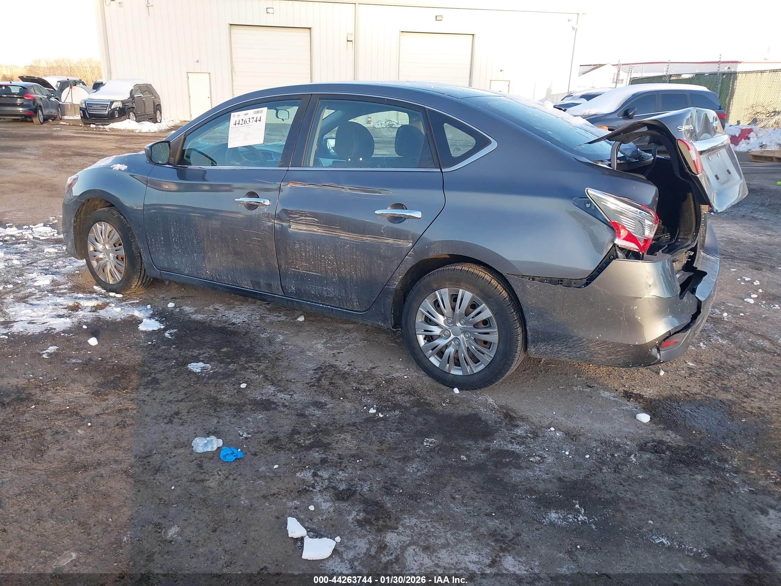 NISSAN SENTRA image 3