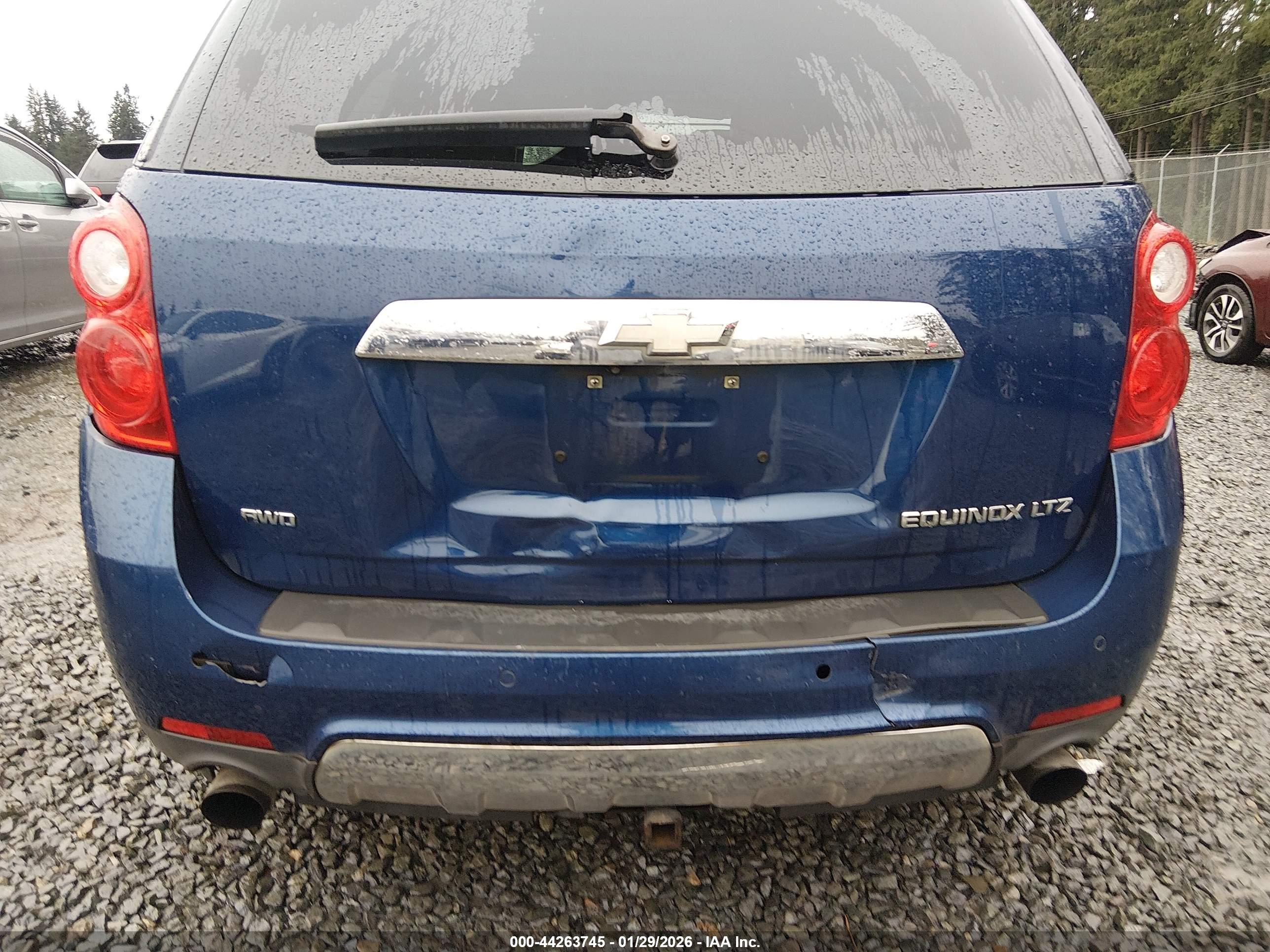 CHEVROLET EQUINOX image 6