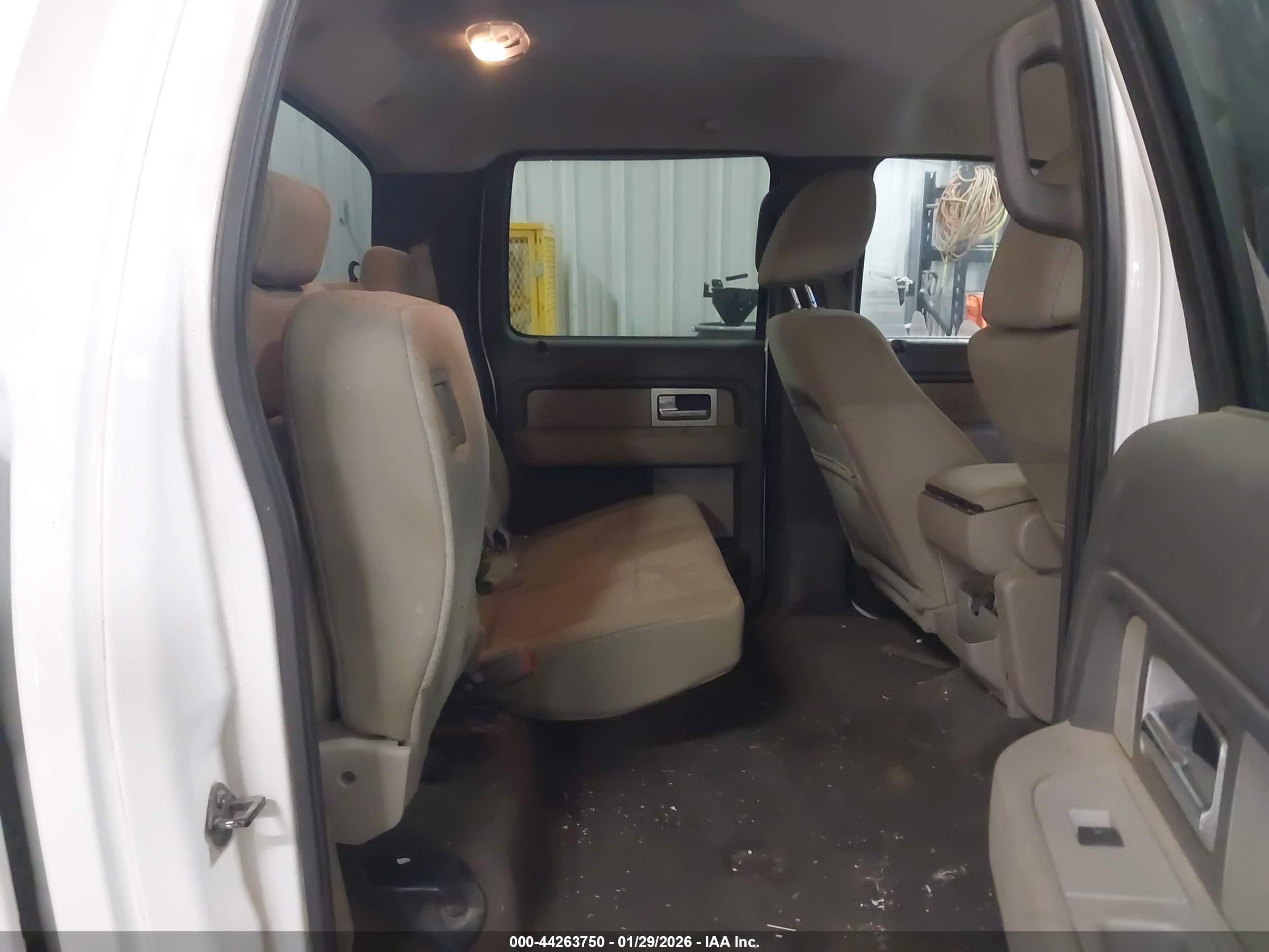 FORD F-150 image 8