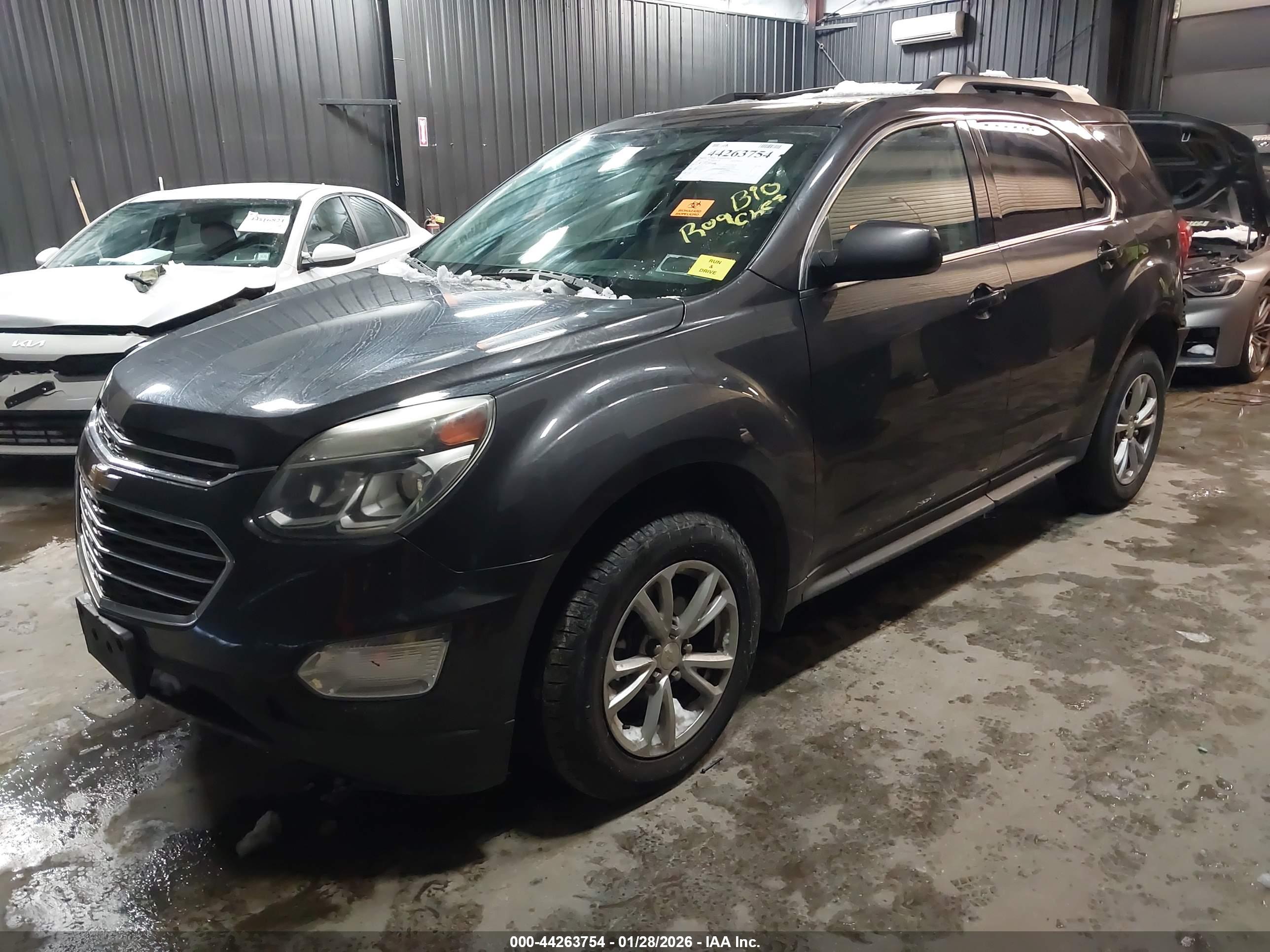 CHEVROLET EQUINOX image 2