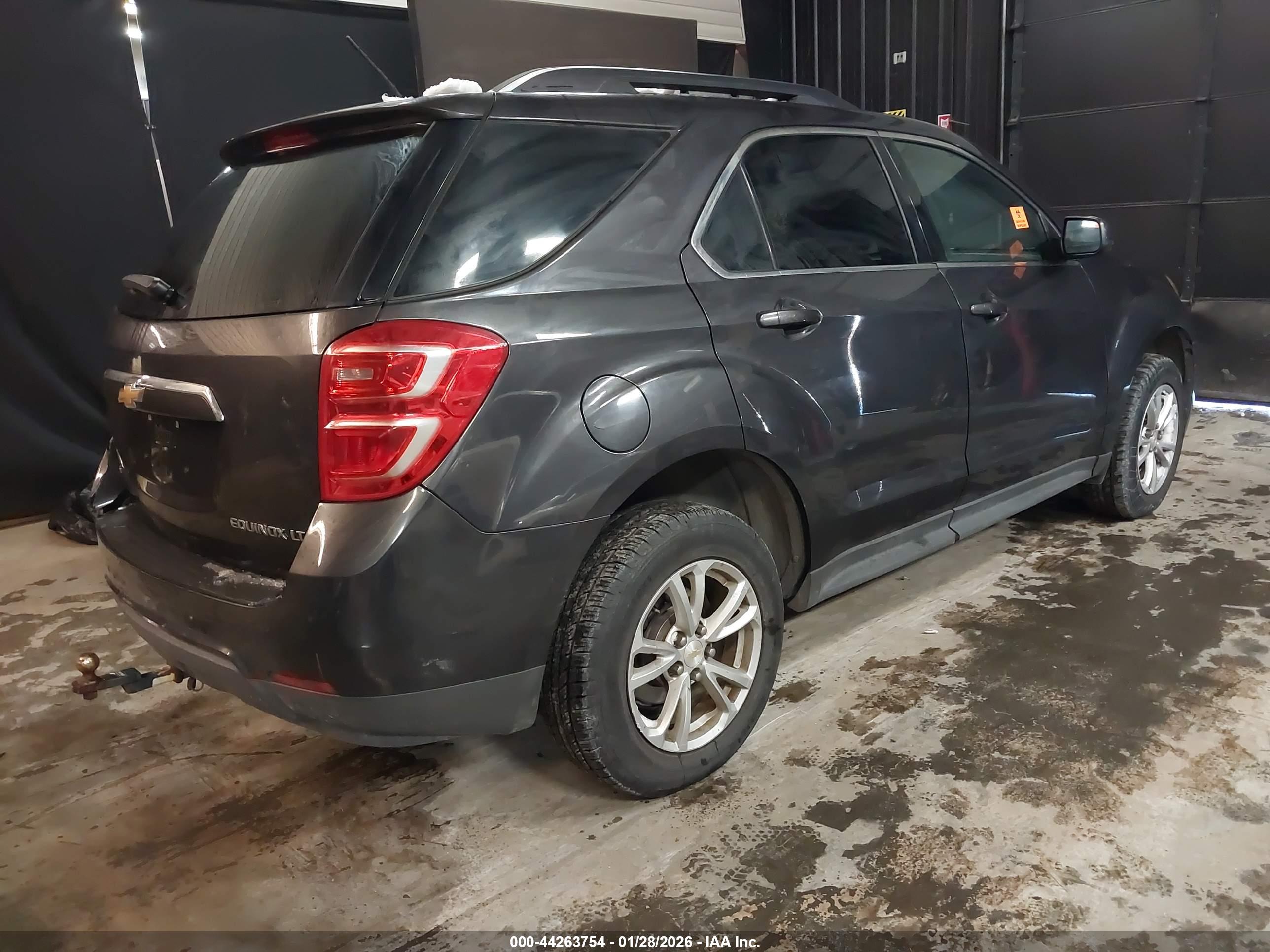 CHEVROLET EQUINOX image 4