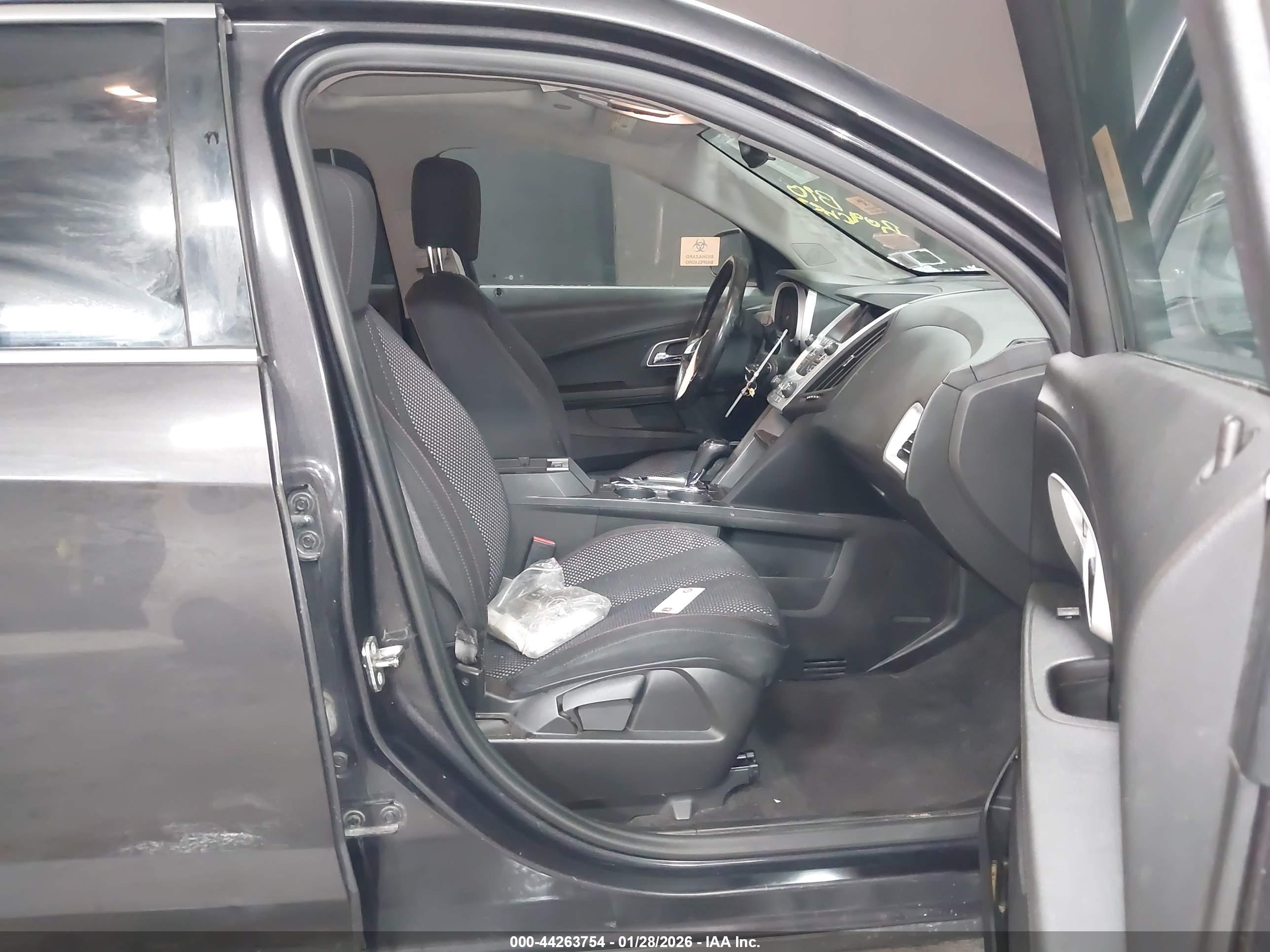 CHEVROLET EQUINOX image 5