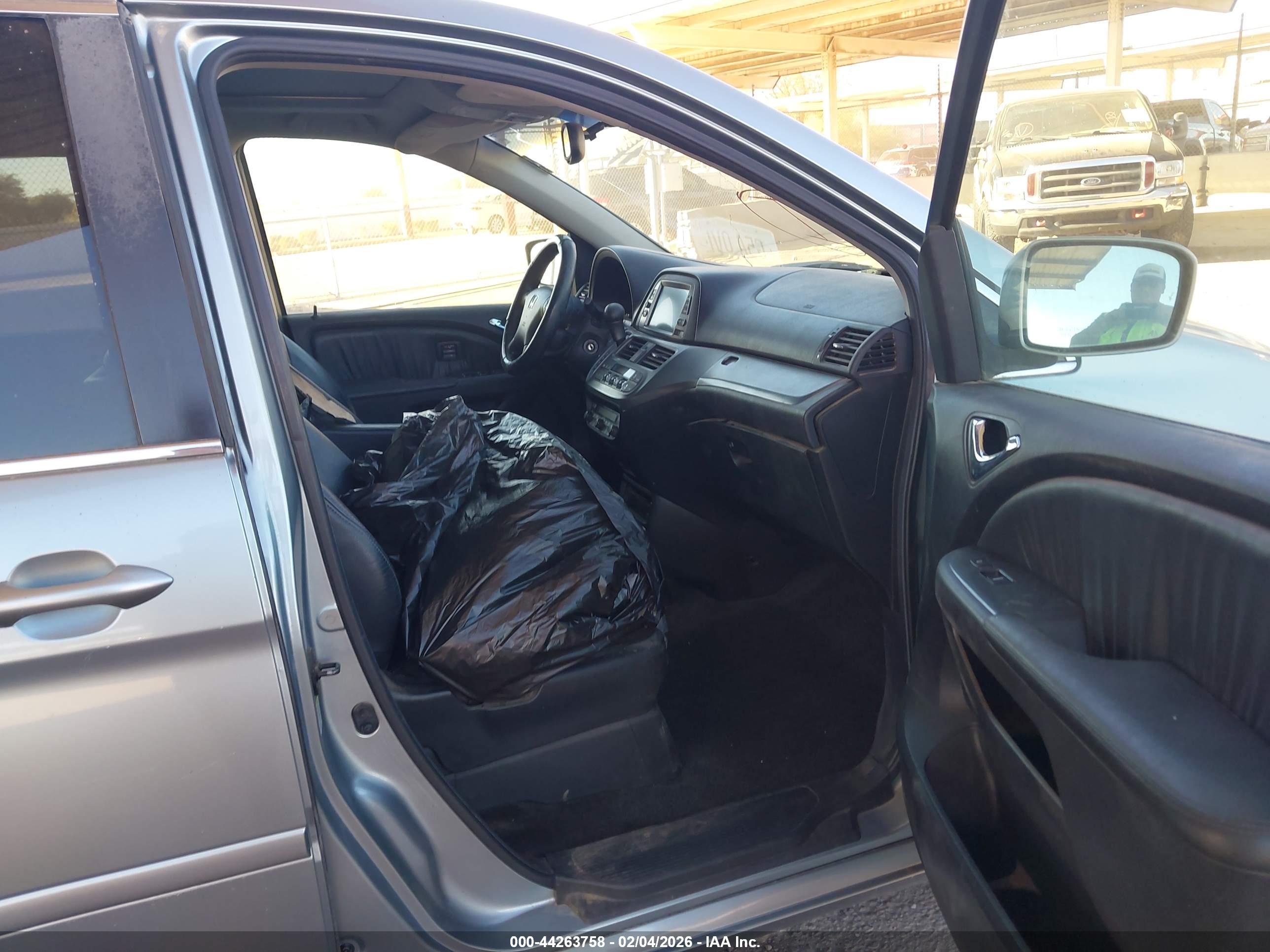HONDA ODYSSEY image 5