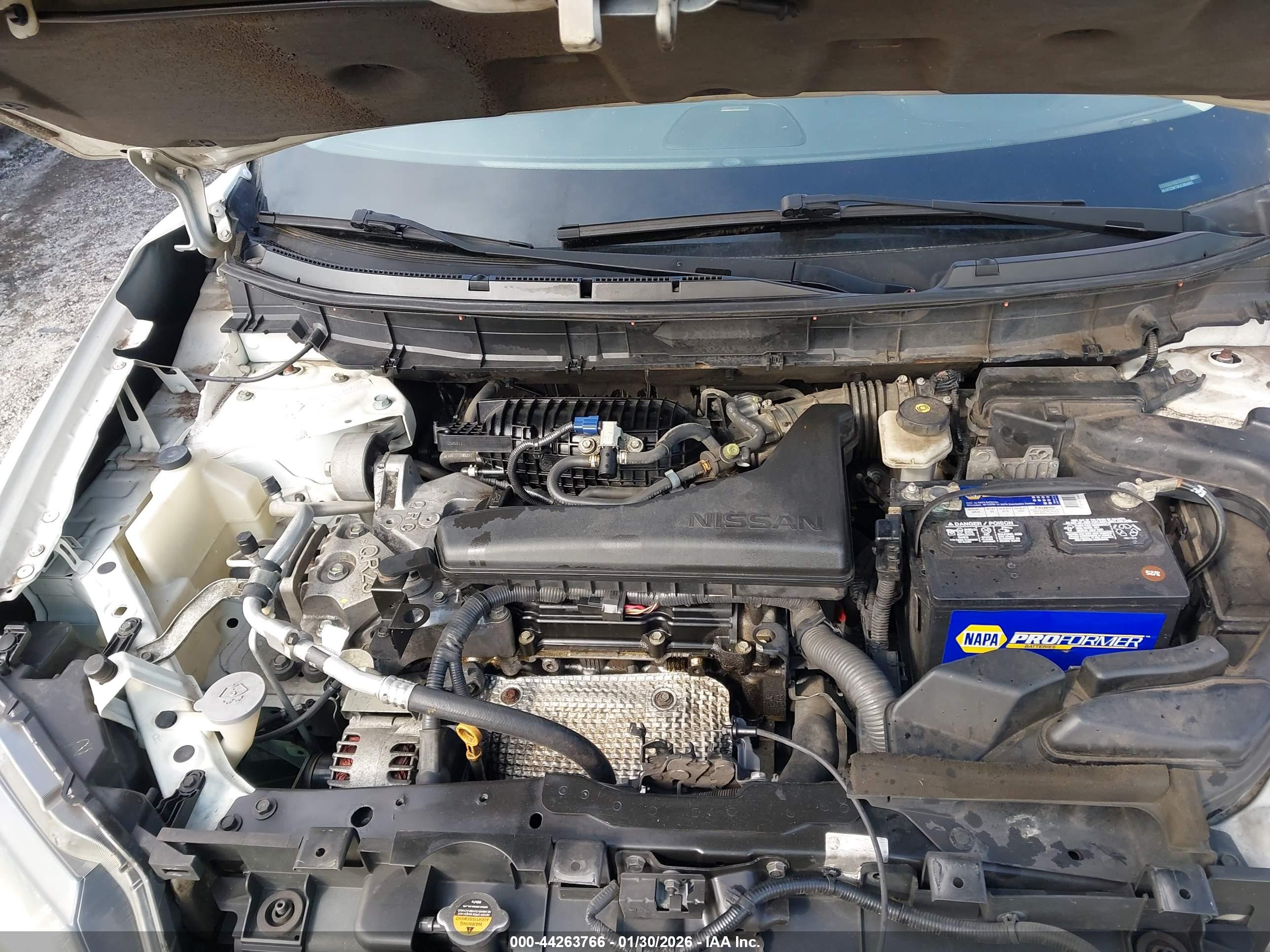 NISSAN ROGUE image 10