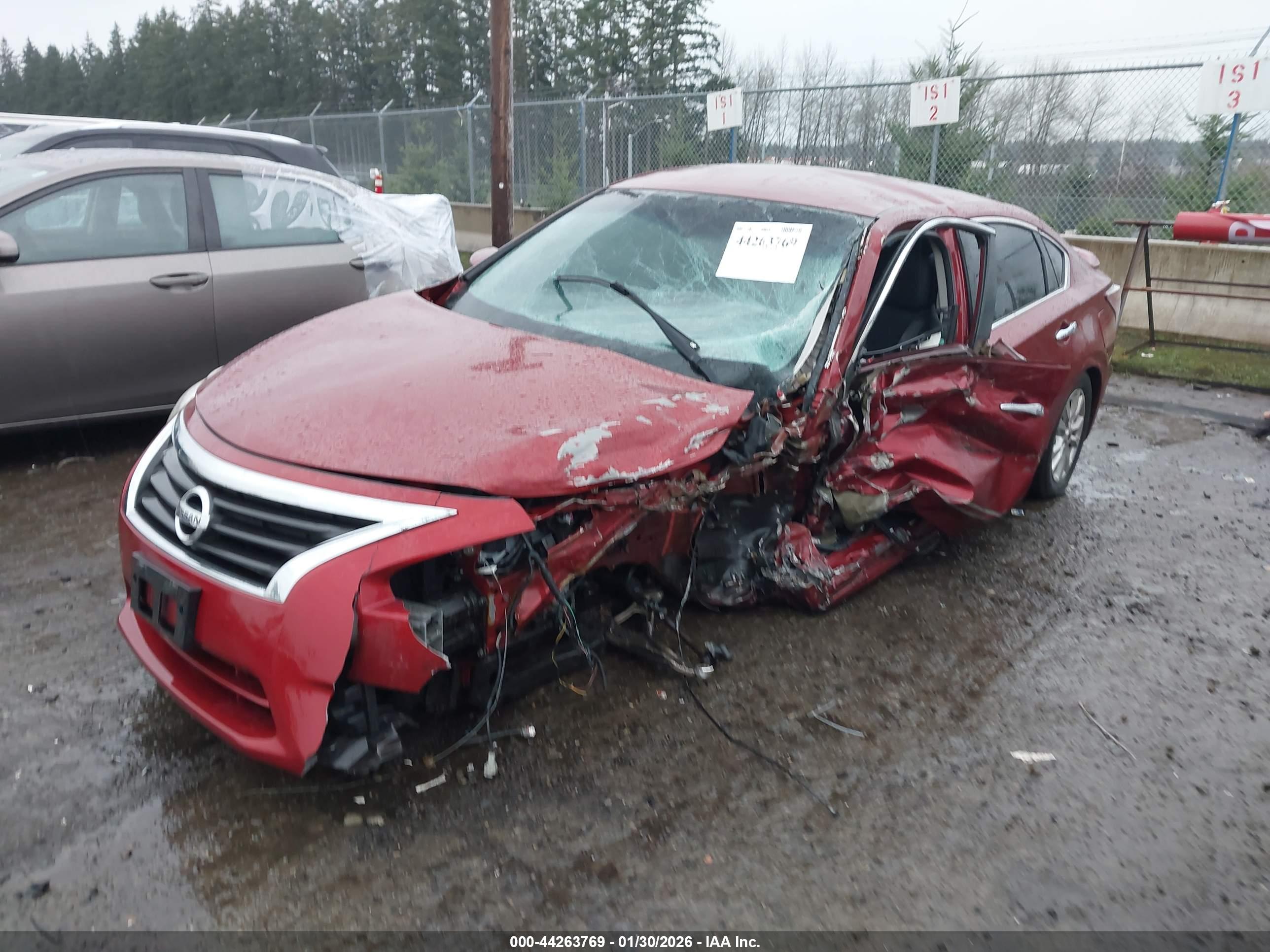 NISSAN ALTIMA image 2