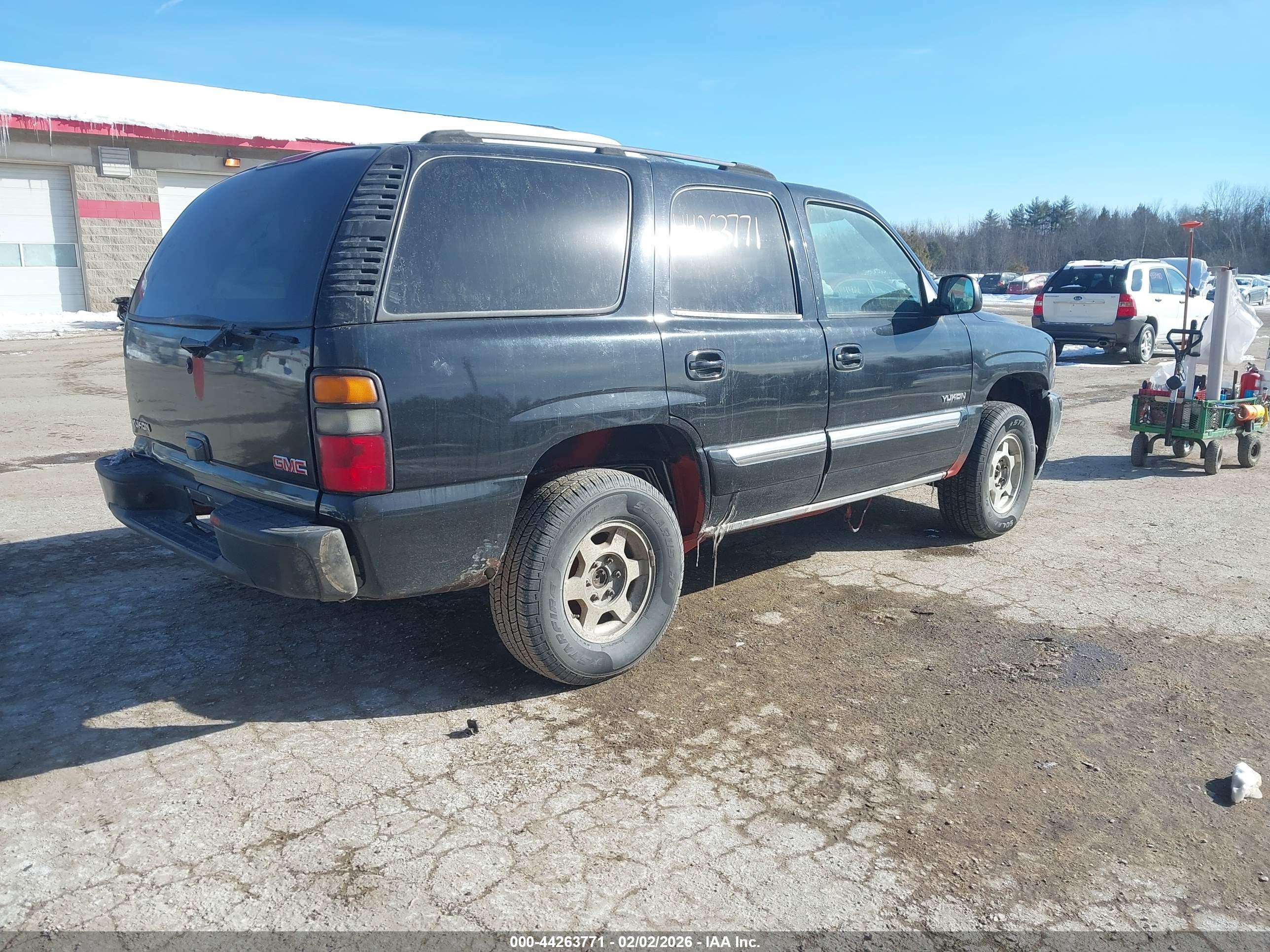 GMC YUKON image 4