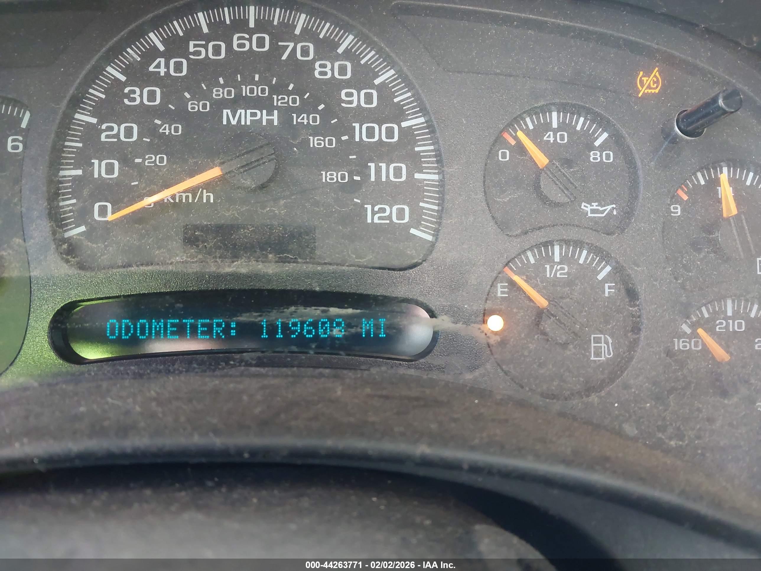 GMC YUKON image 7