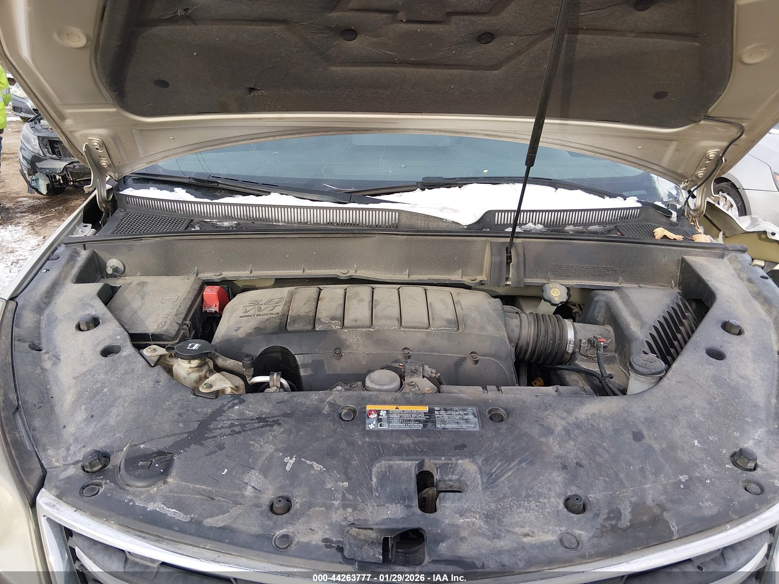CHEVROLET TRAVERSE image 10