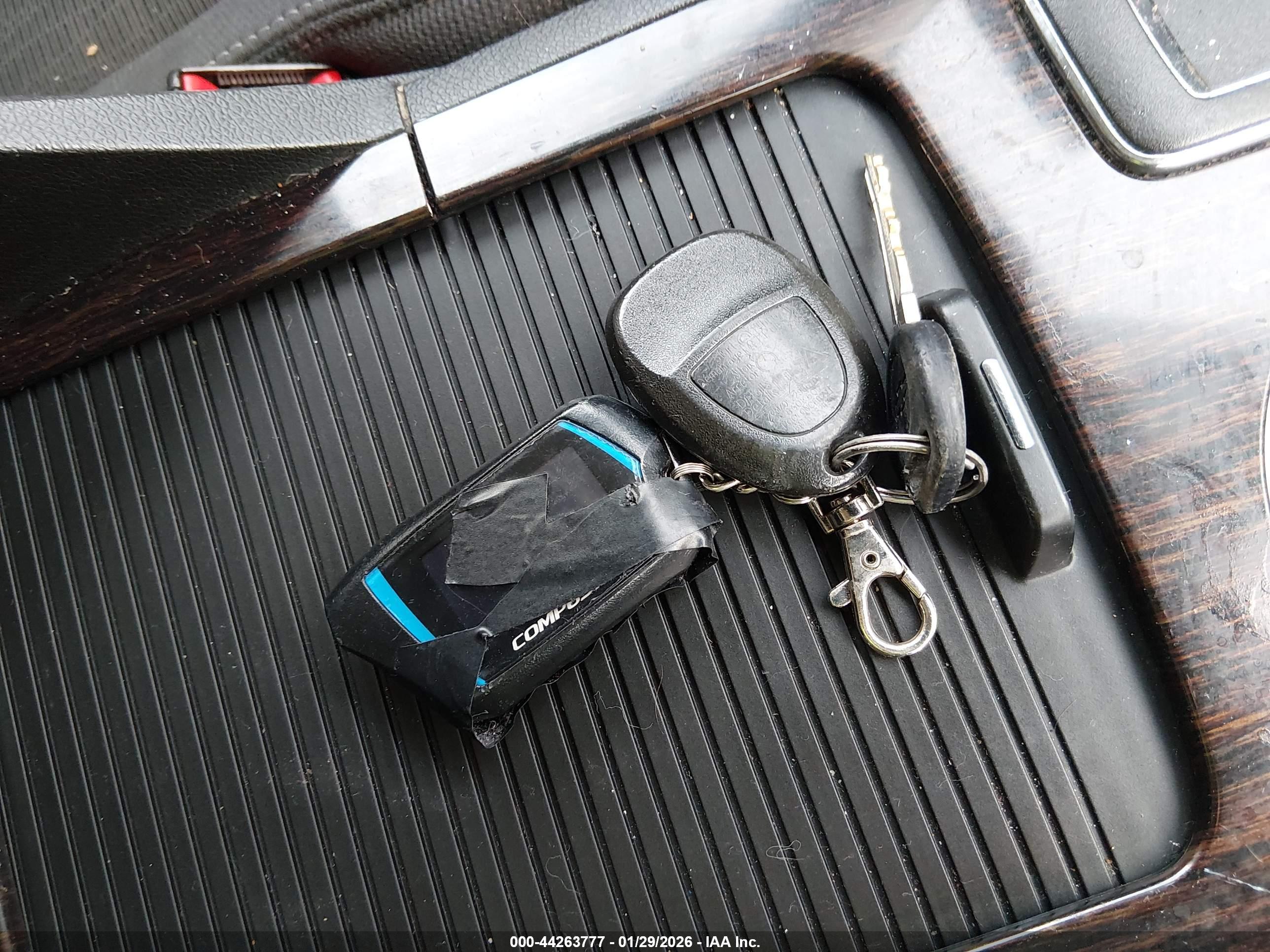 CHEVROLET TRAVERSE image 11
