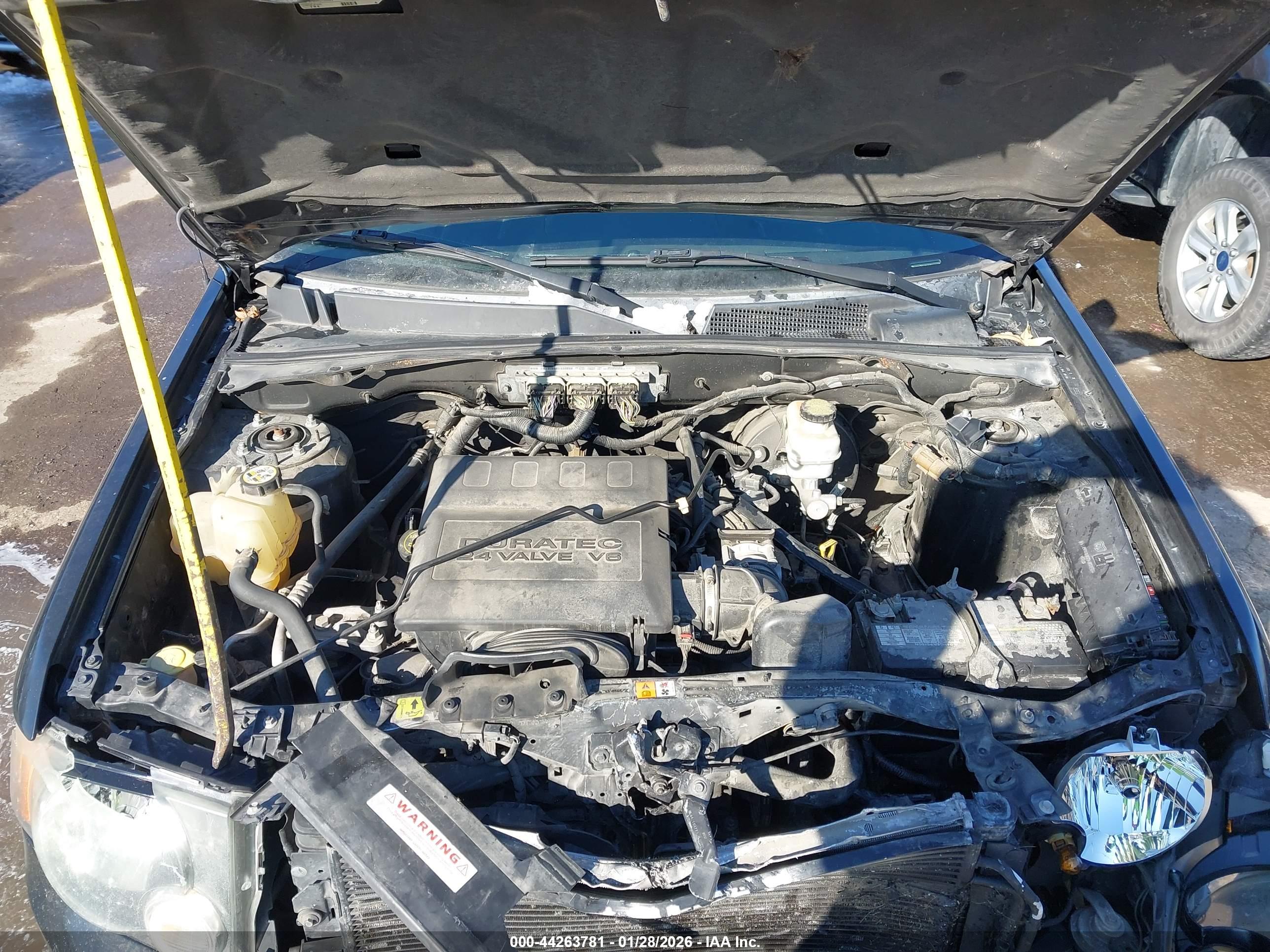 FORD ESCAPE image 10
