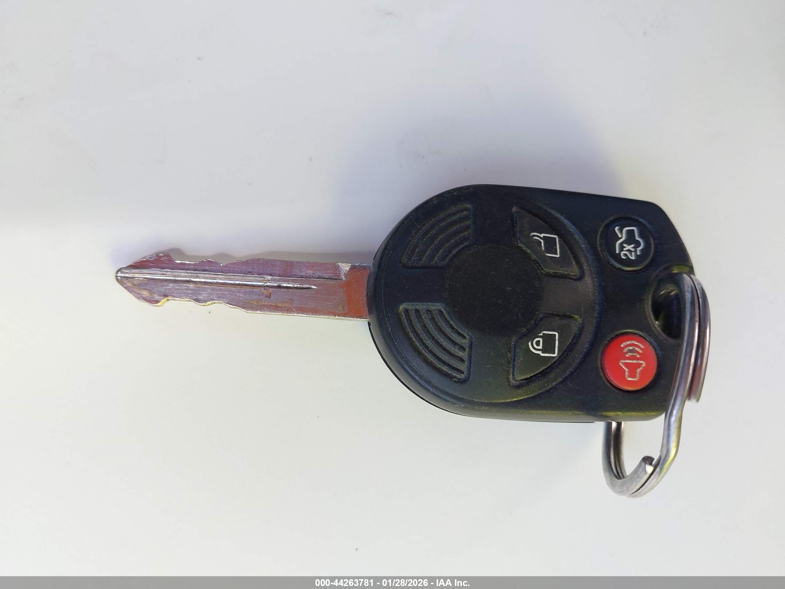FORD ESCAPE image 11