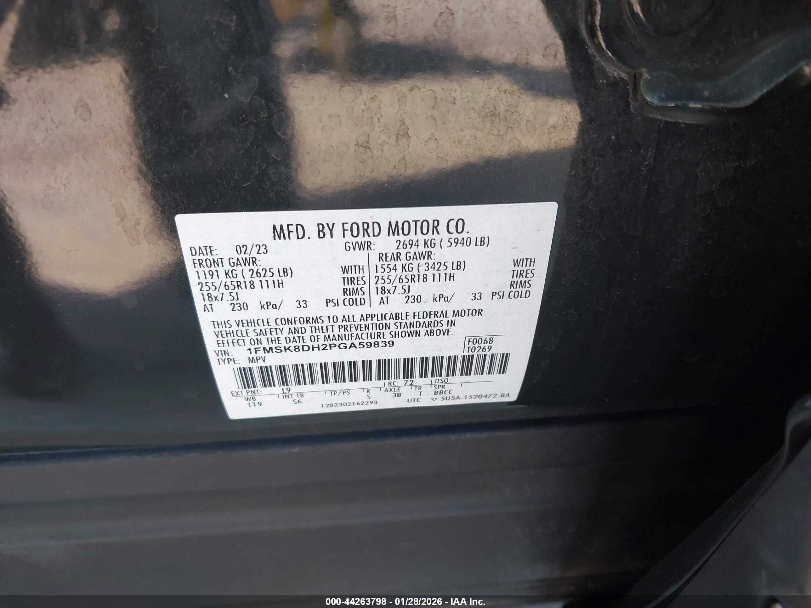 FORD EXPLORER image 9
