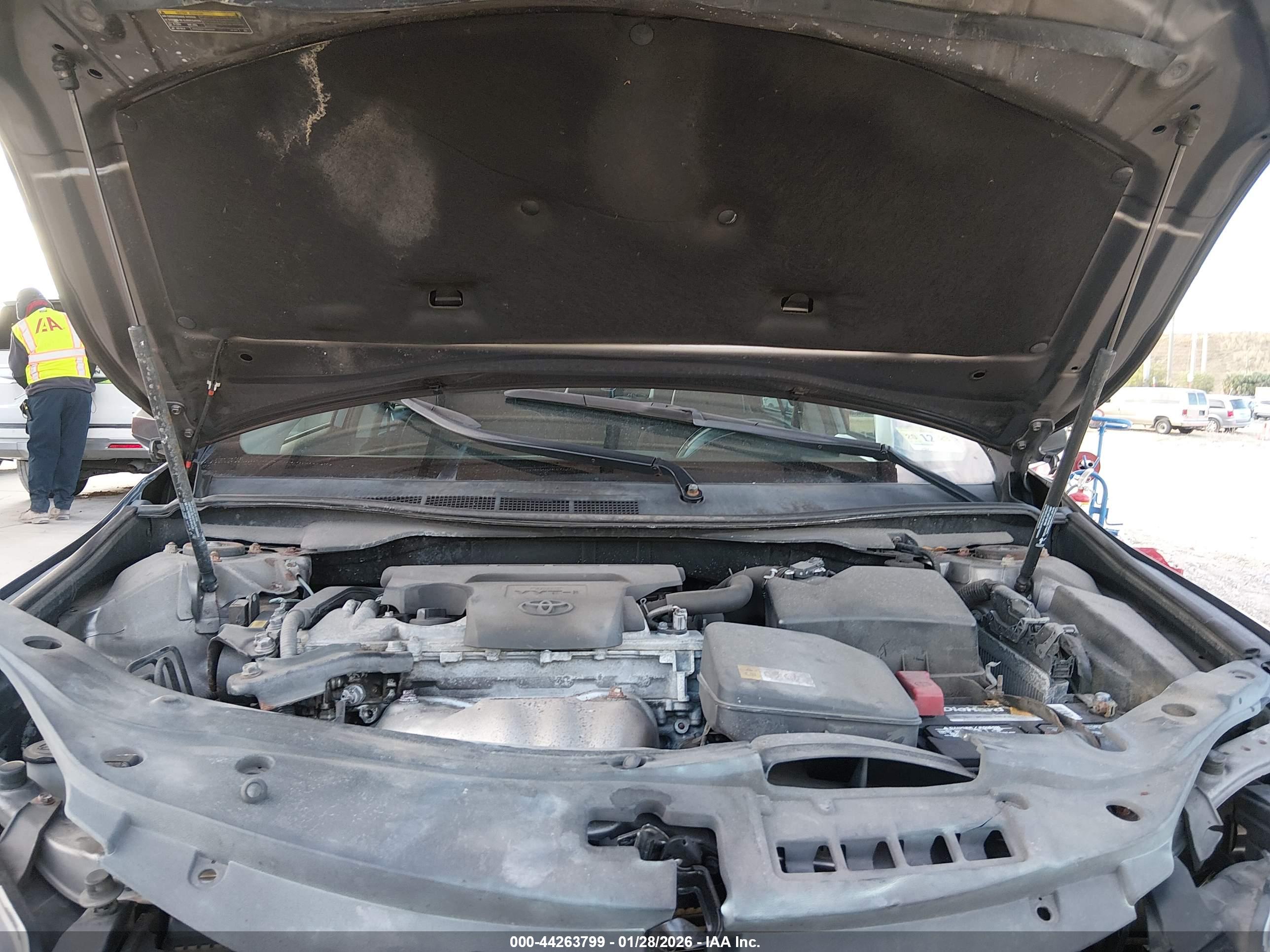 TOYOTA CAMRY image 10