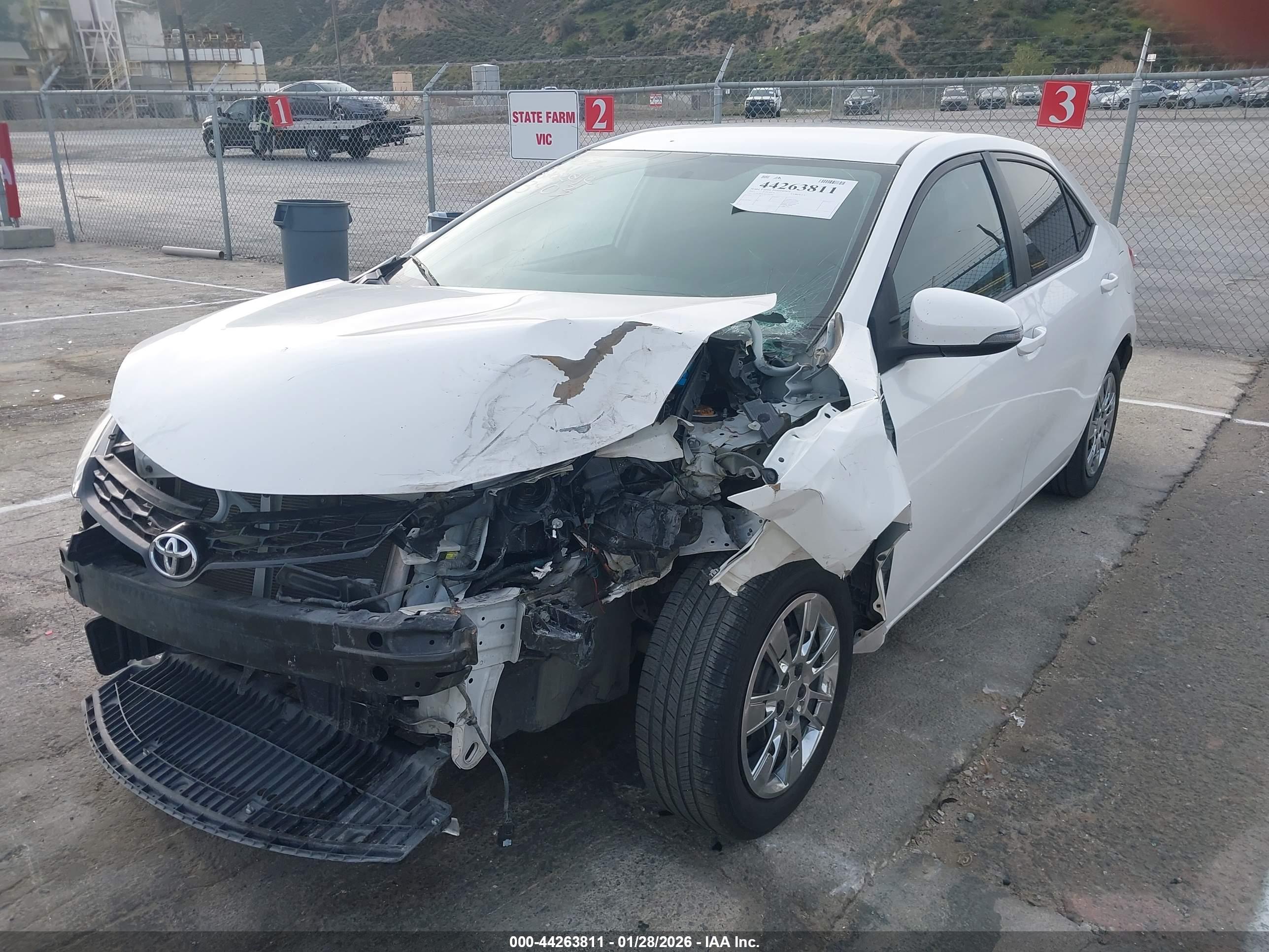 TOYOTA COROLLA image 6