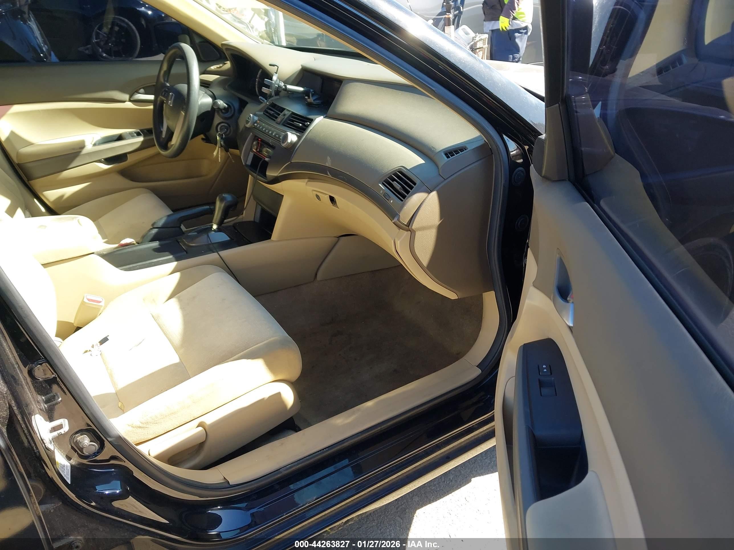 HONDA ACCORD image 5