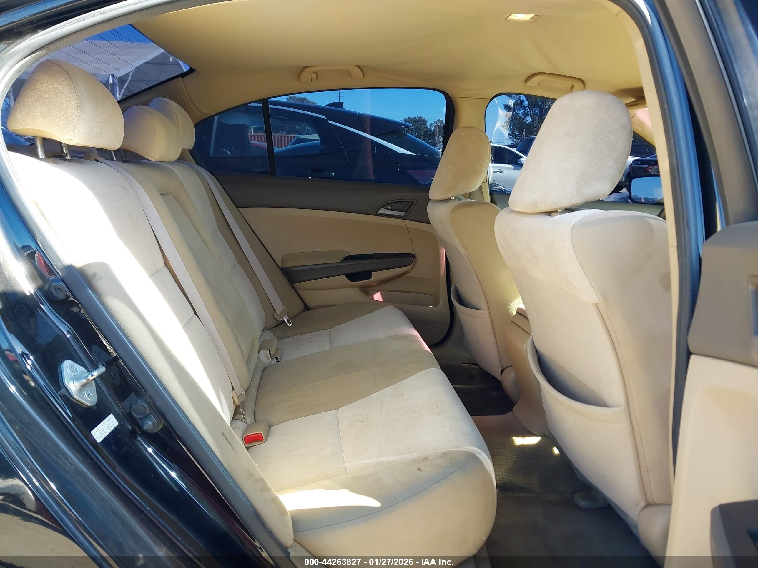 HONDA ACCORD image 8