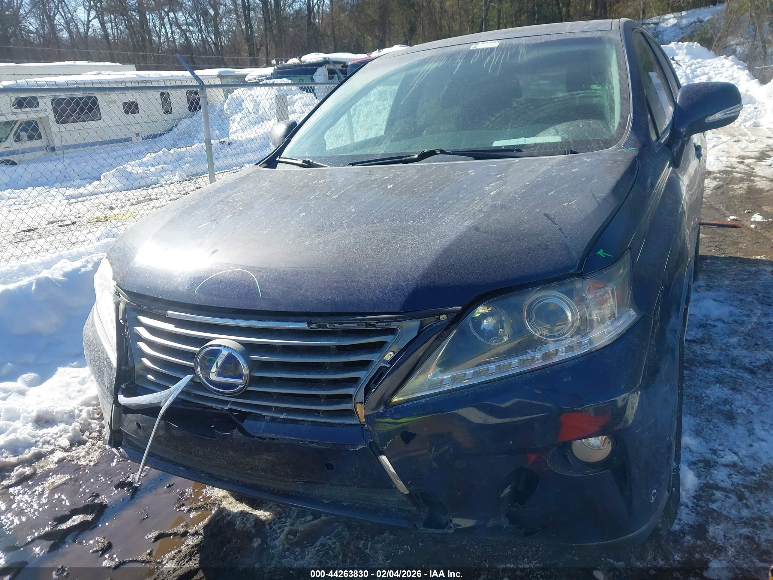 LEXUS RX image 2