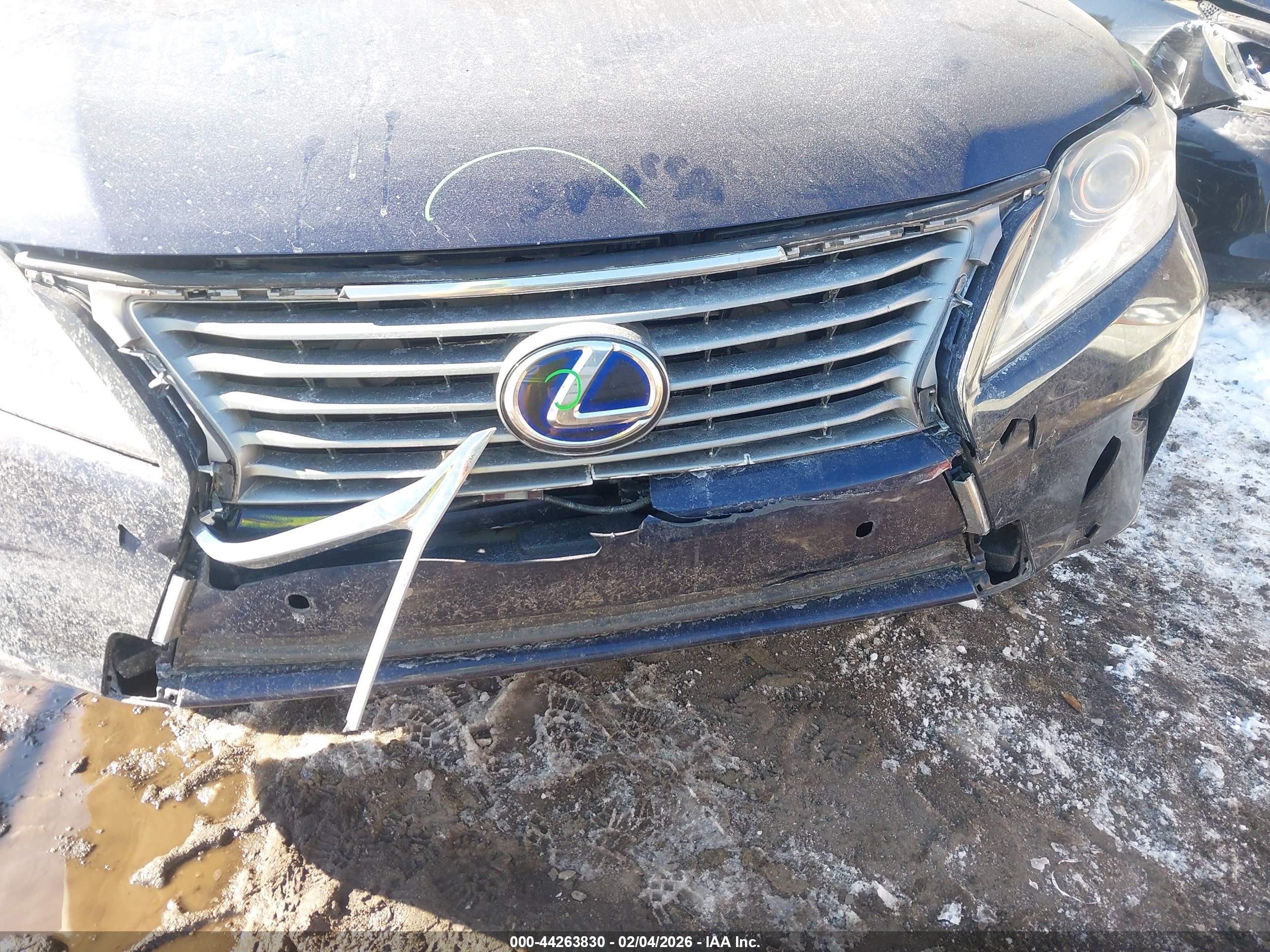 LEXUS RX image 6
